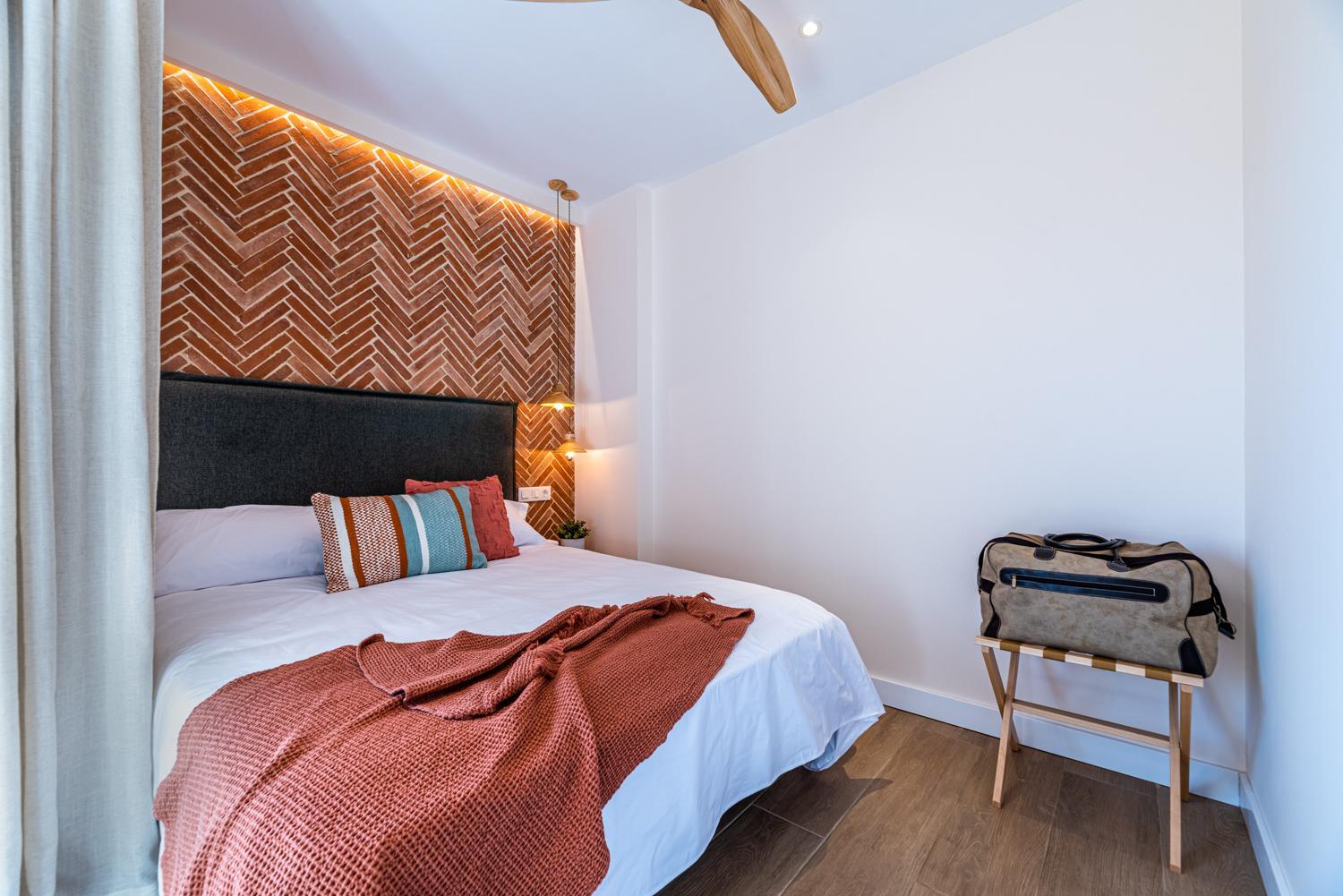 Vestal Suites Domo Adults Only