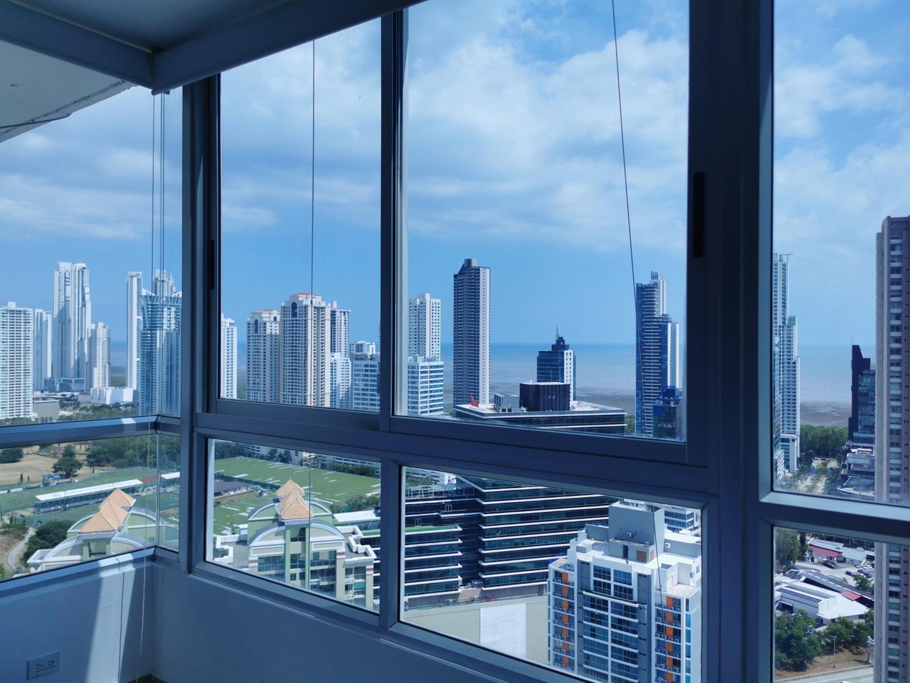 Lovely Apartment 2 BR view 3