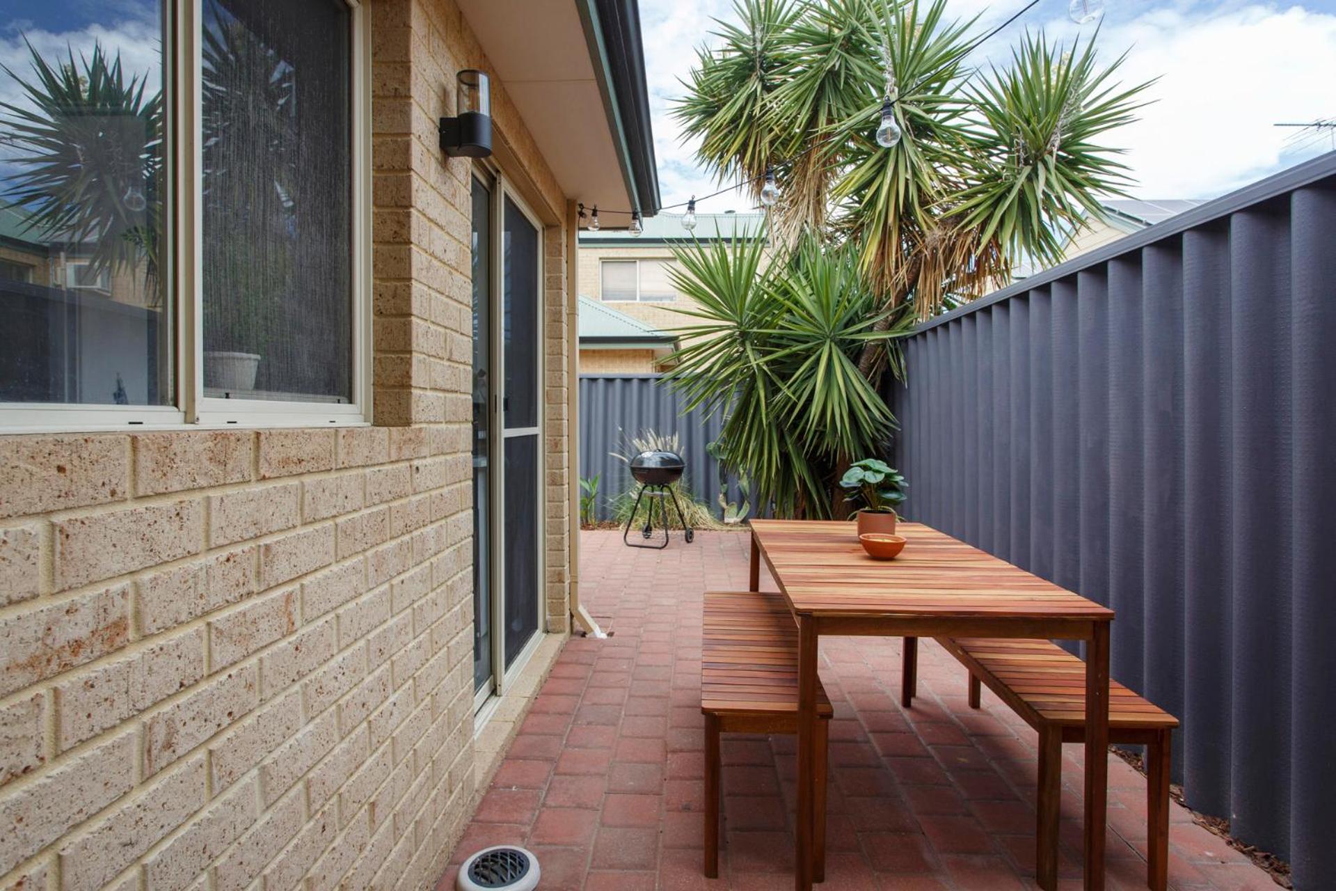 Tranquility - Townhouse close to South Fremantle