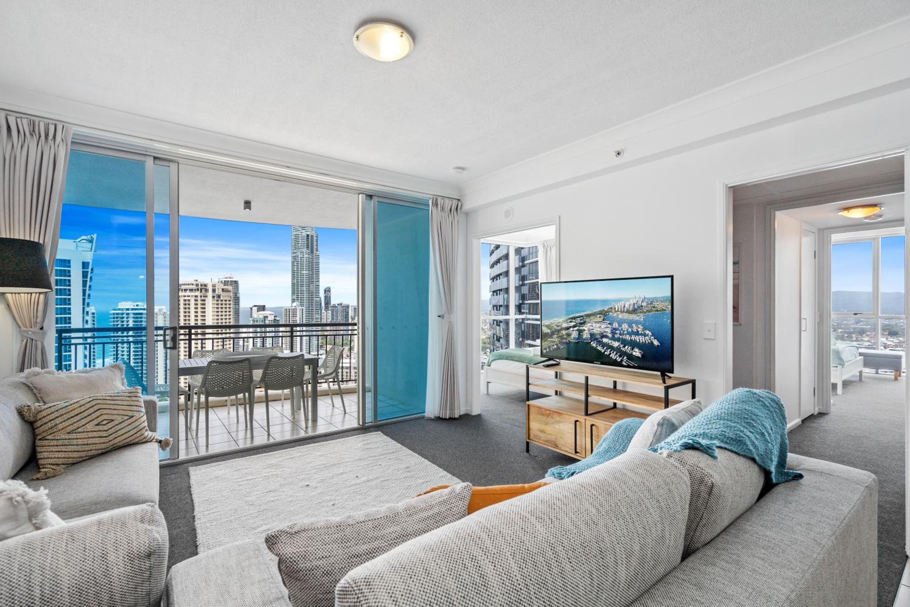 Chevron Renaissance Stunning Apartment 29FL Sleeps 6 - Optimise BNB
