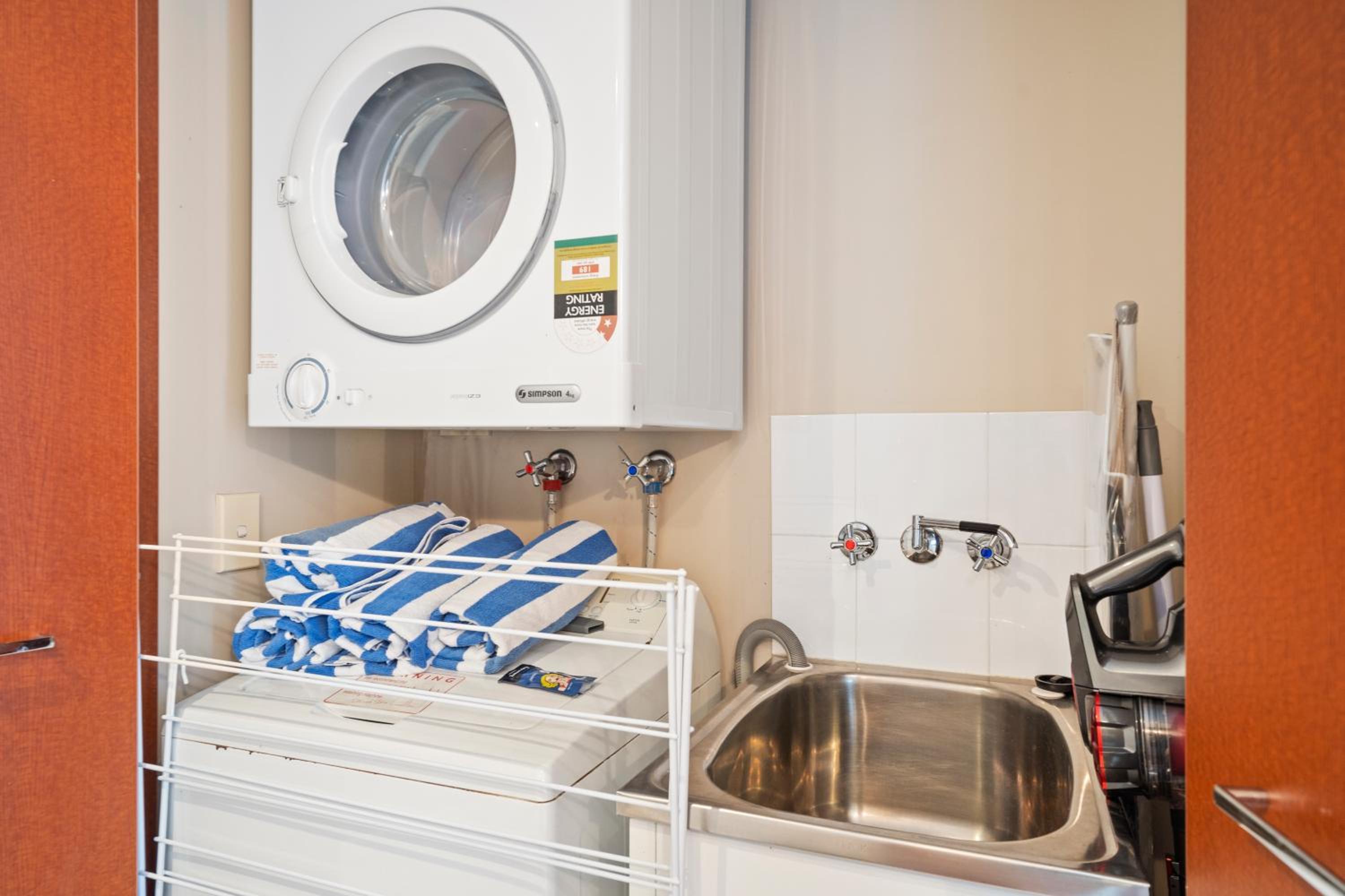 Chevron Renaissance Stunning Apartment 29FL Sleeps 6 - Optimise BNB
