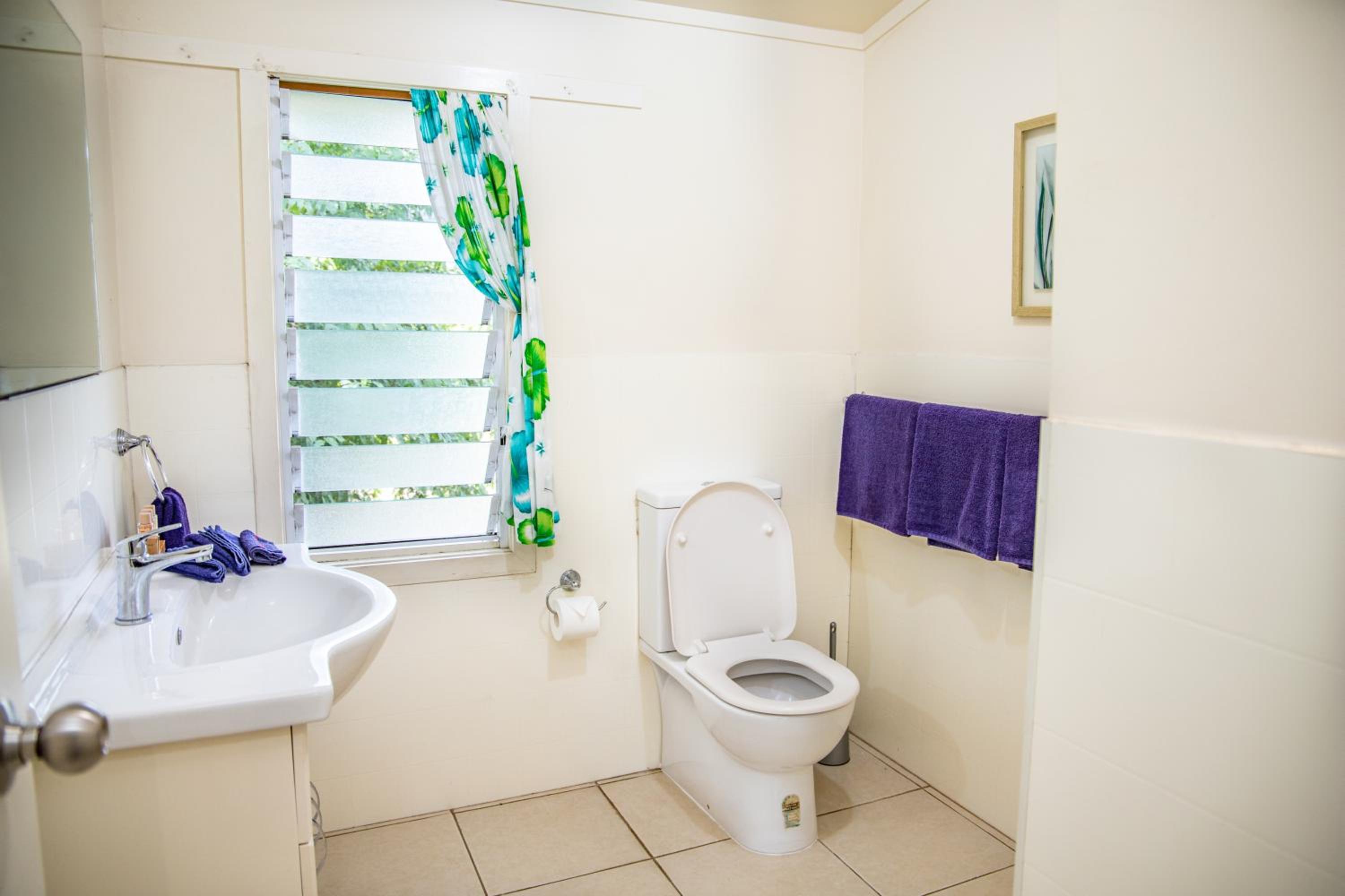 Coral Sands Apartments