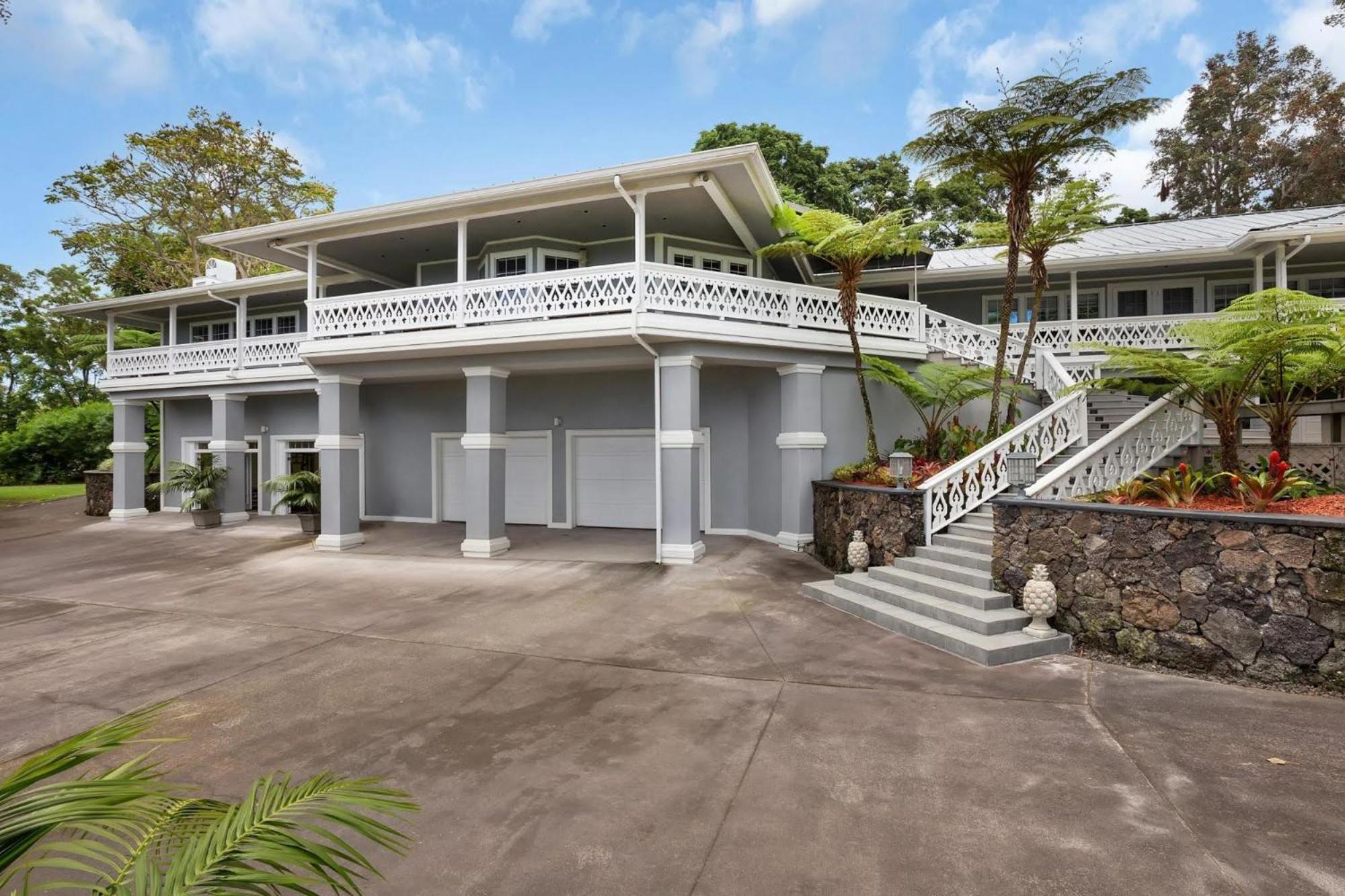 Ohia Kona Estates - An All Suites B&B