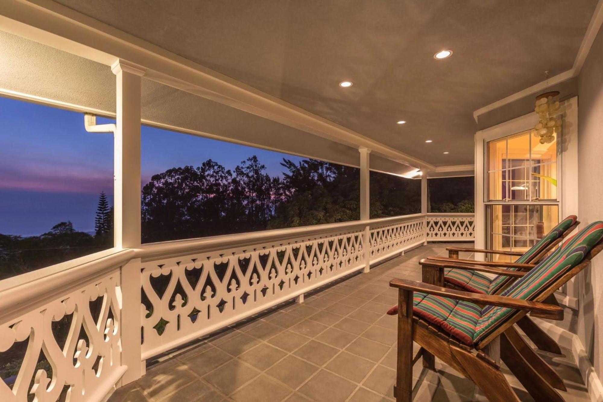 Ohia Kona Estates - An All Suites B&B