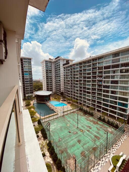Mount Austin #Palazio A1 Super Pool View 1-2Pax #MSPro