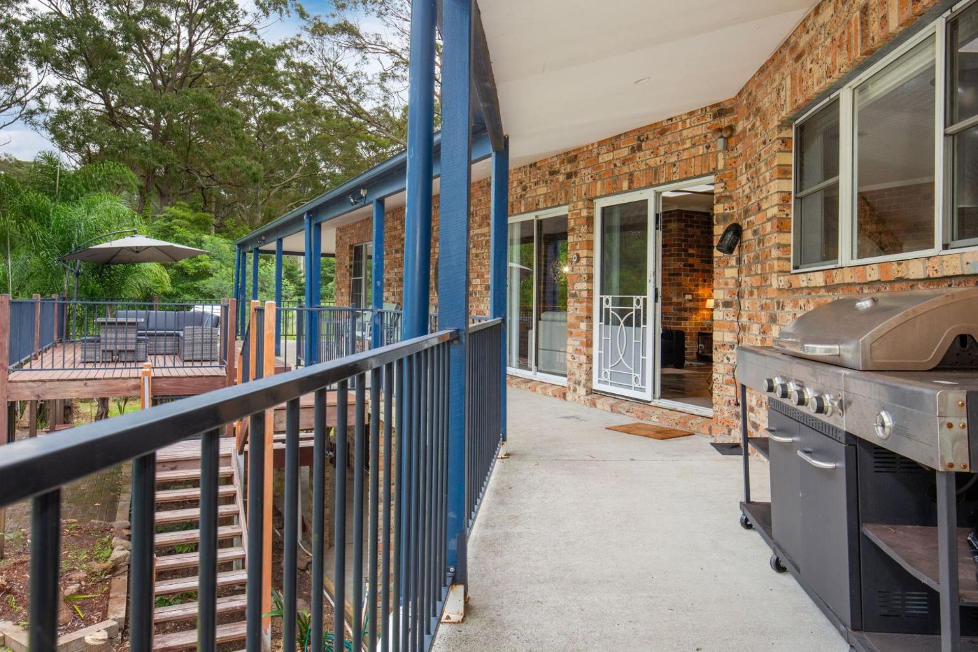 Island Retreat Pet Friendly Waterfront