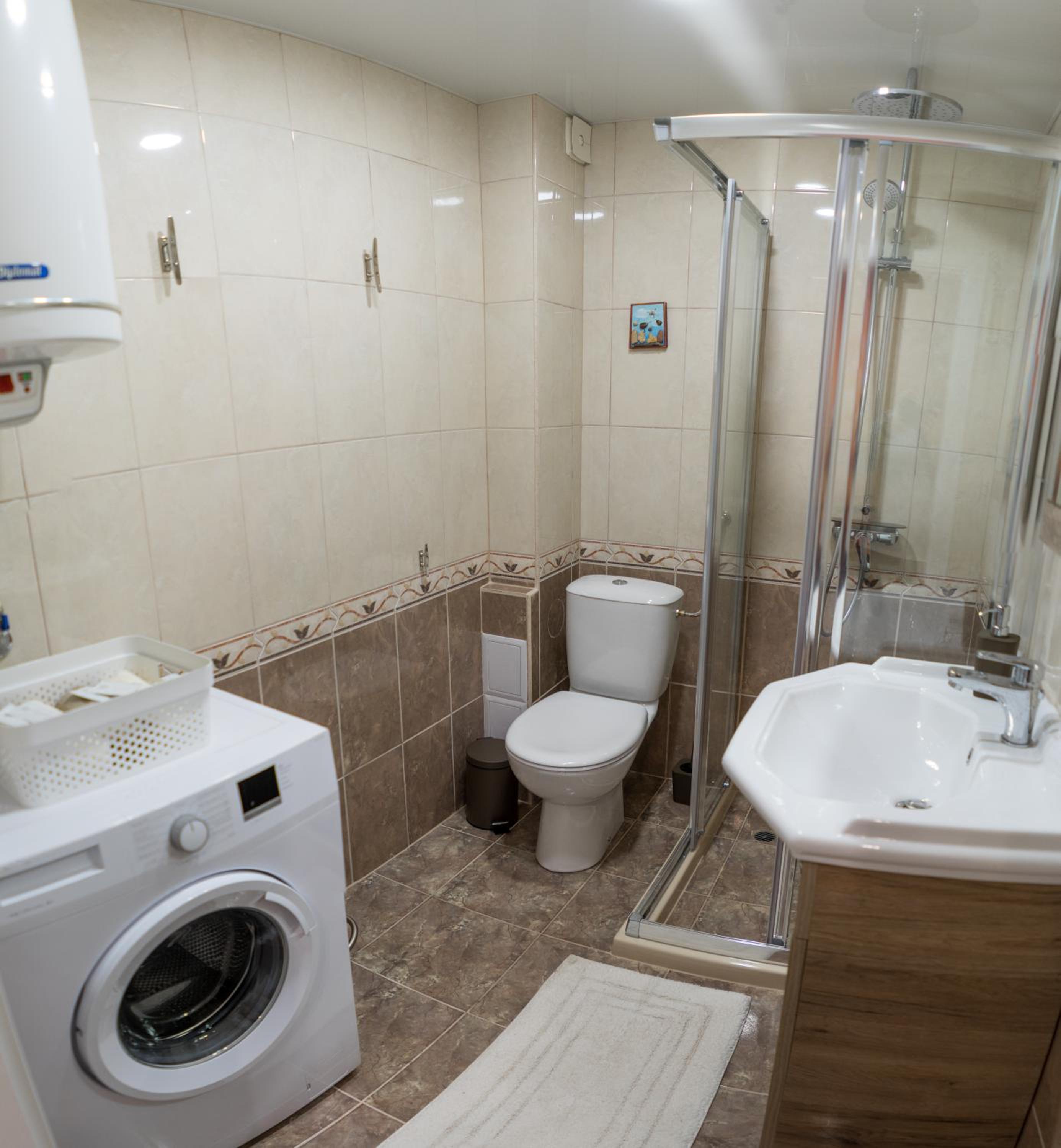 Sea grape wine flat in old center
