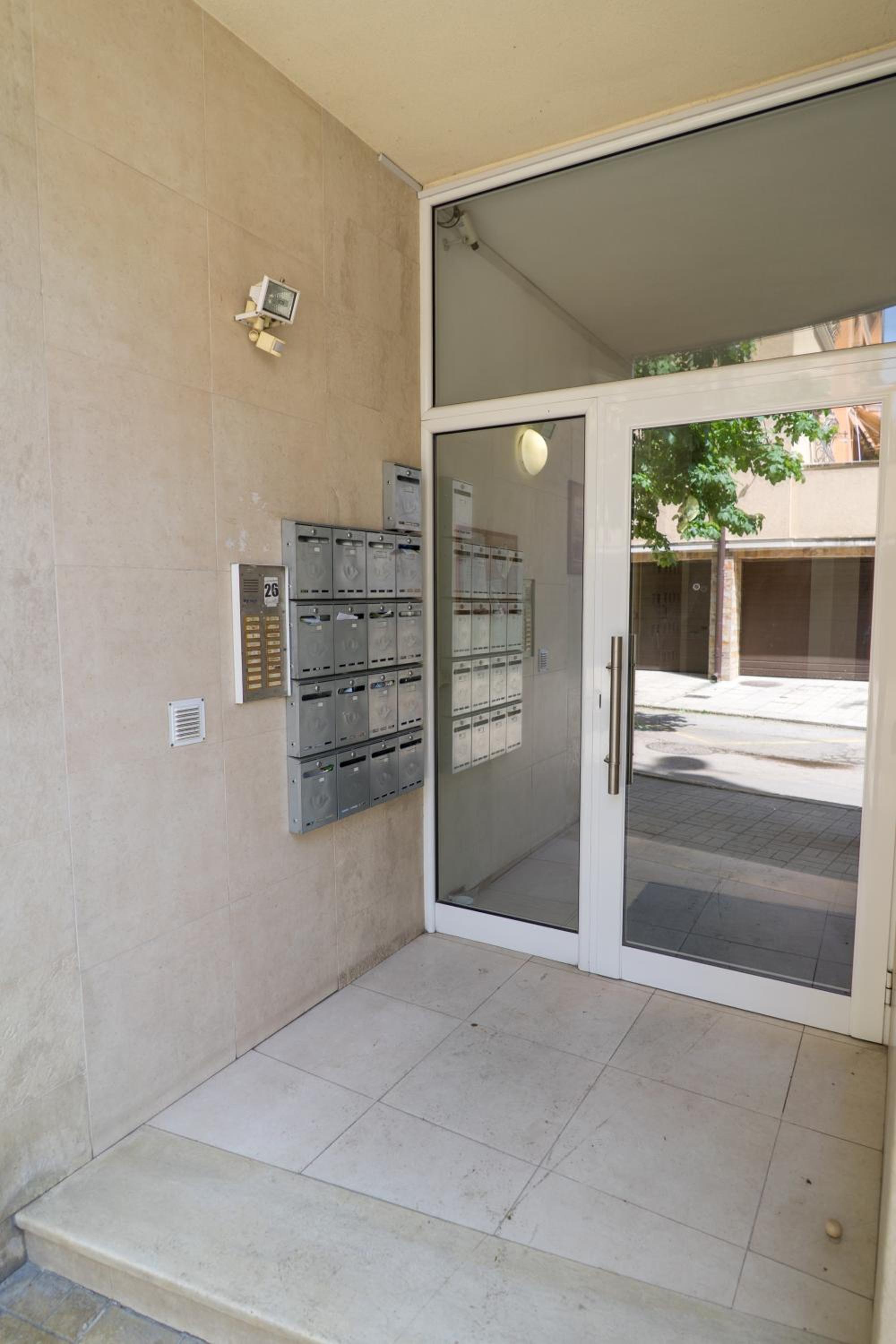 Sea grape wine flat in old center