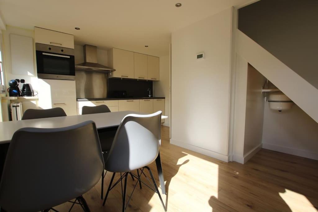 Have a nice stay! - Zomerhuis Benita's met parkeer plaats view 3