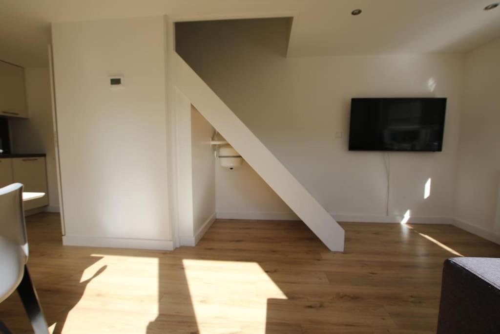 Have a nice stay! - Zomerhuis Benita's met parkeer plaats view 4