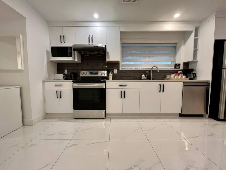 Brand New 2 Bedroom Suite in Langley Twp - Play Area, Patio & Mini Golf