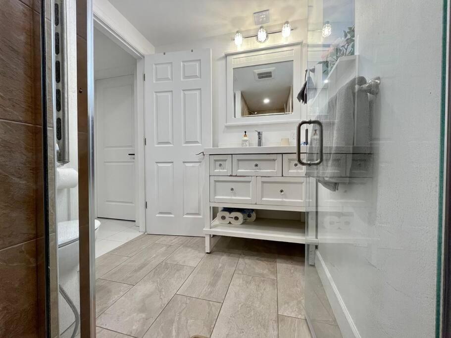 Brand New 2 Bedroom Suite in Langley Twp - Play Area, Patio & Mini Golf
