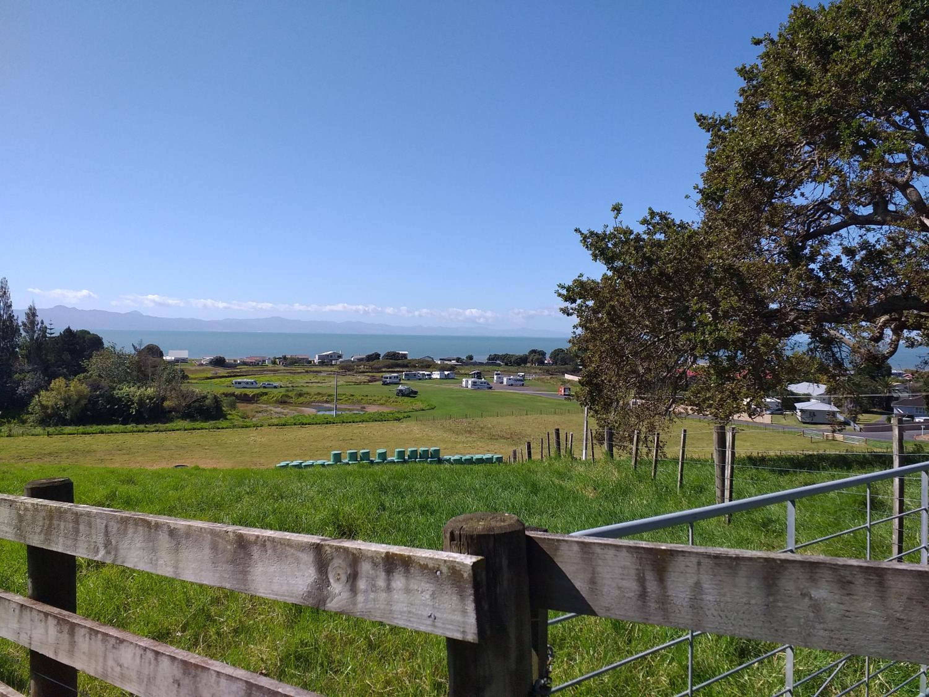 Kaiaua Bayview Farm Apartment