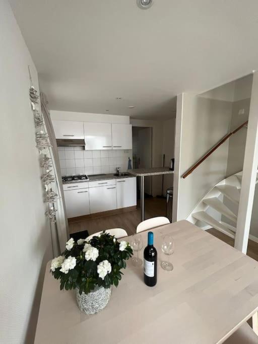 Have a nice stay! - Zomerhuis Toda Cambia dicht bij strand view 5