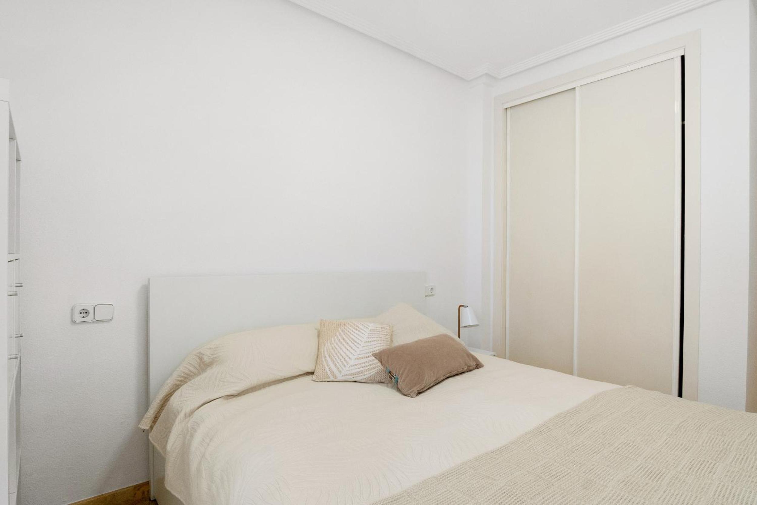 CB Living - Beachfront apartment in Aguamarina