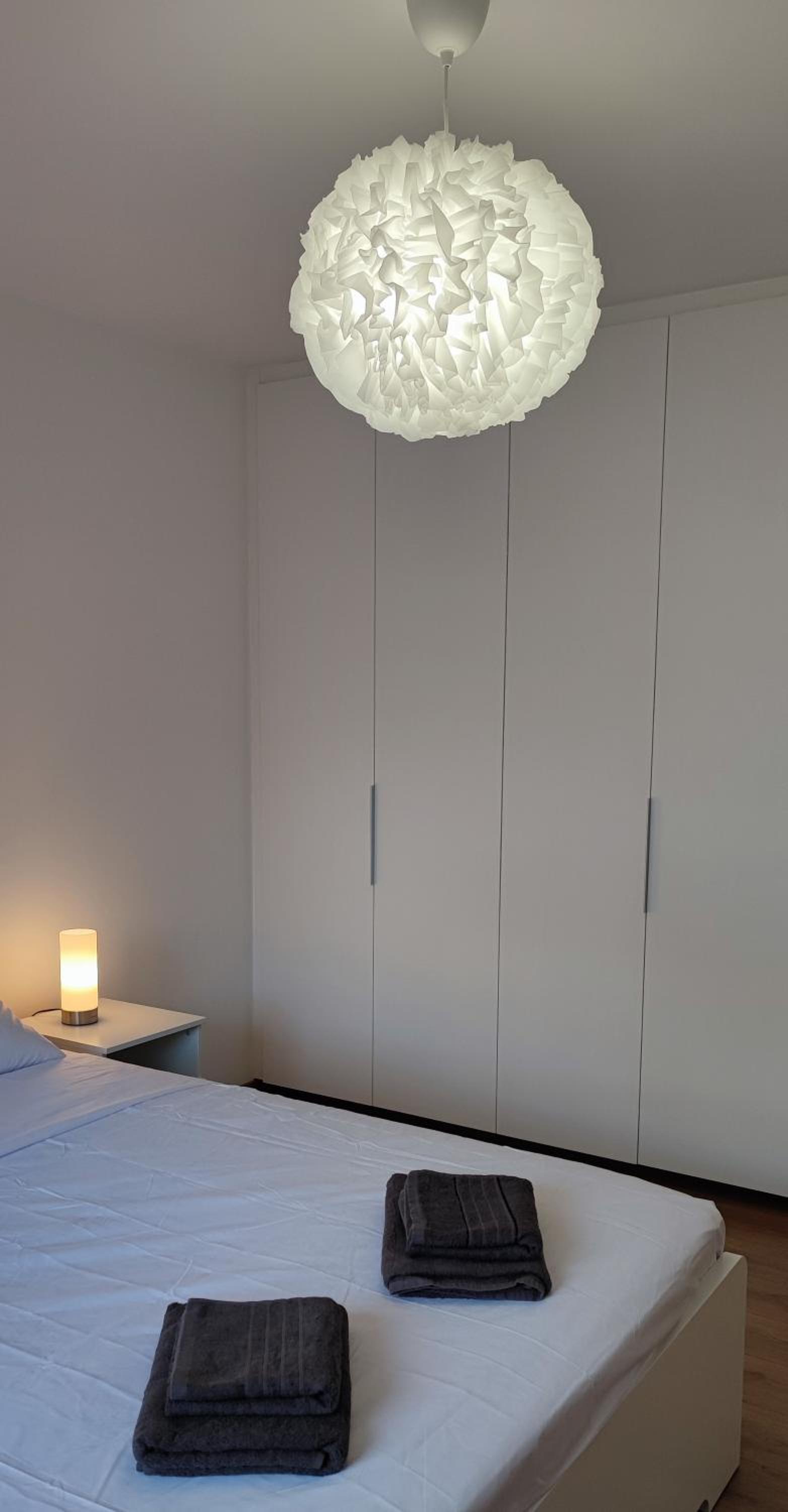 Ellas Modern Duplex City Center