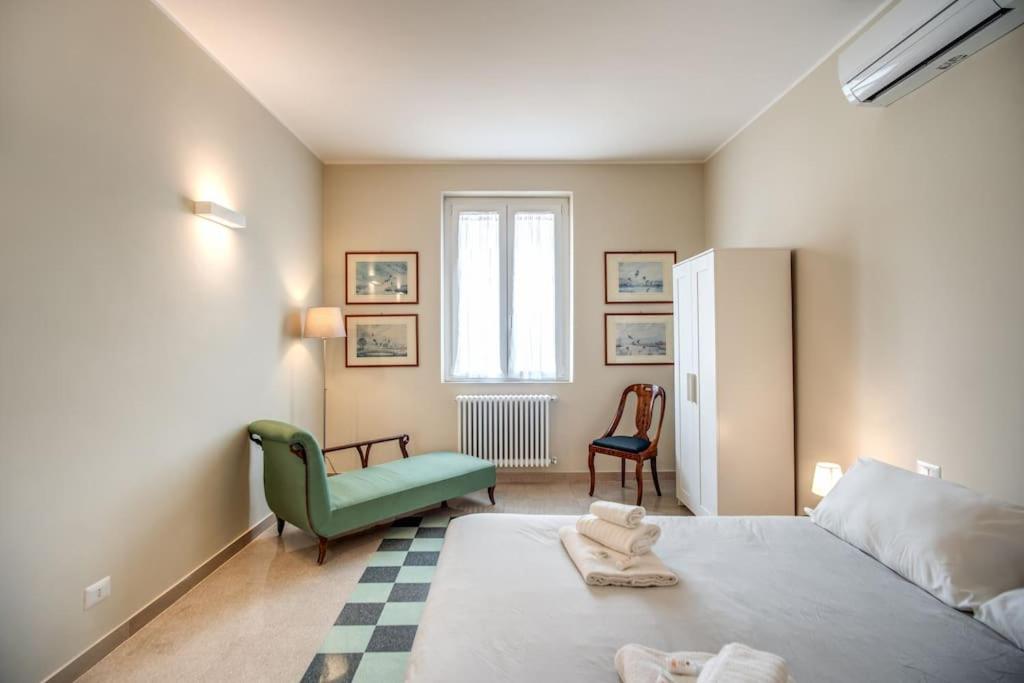 Borgo Vittorio 2 bdr 2 bath St Peter's