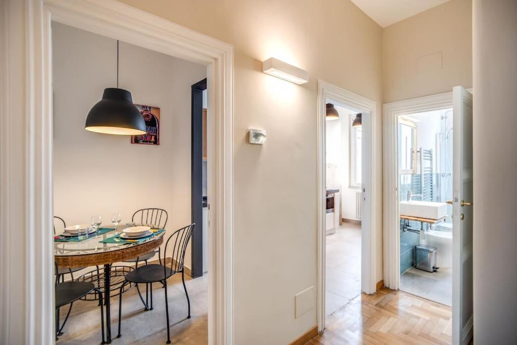 Borgo Vittorio 2 bdr 2 bath St Peter's