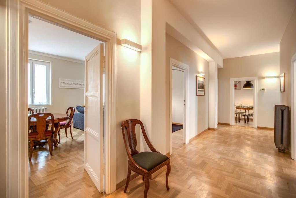 Borgo Vittorio 2 bdr 2 bath St Peter's