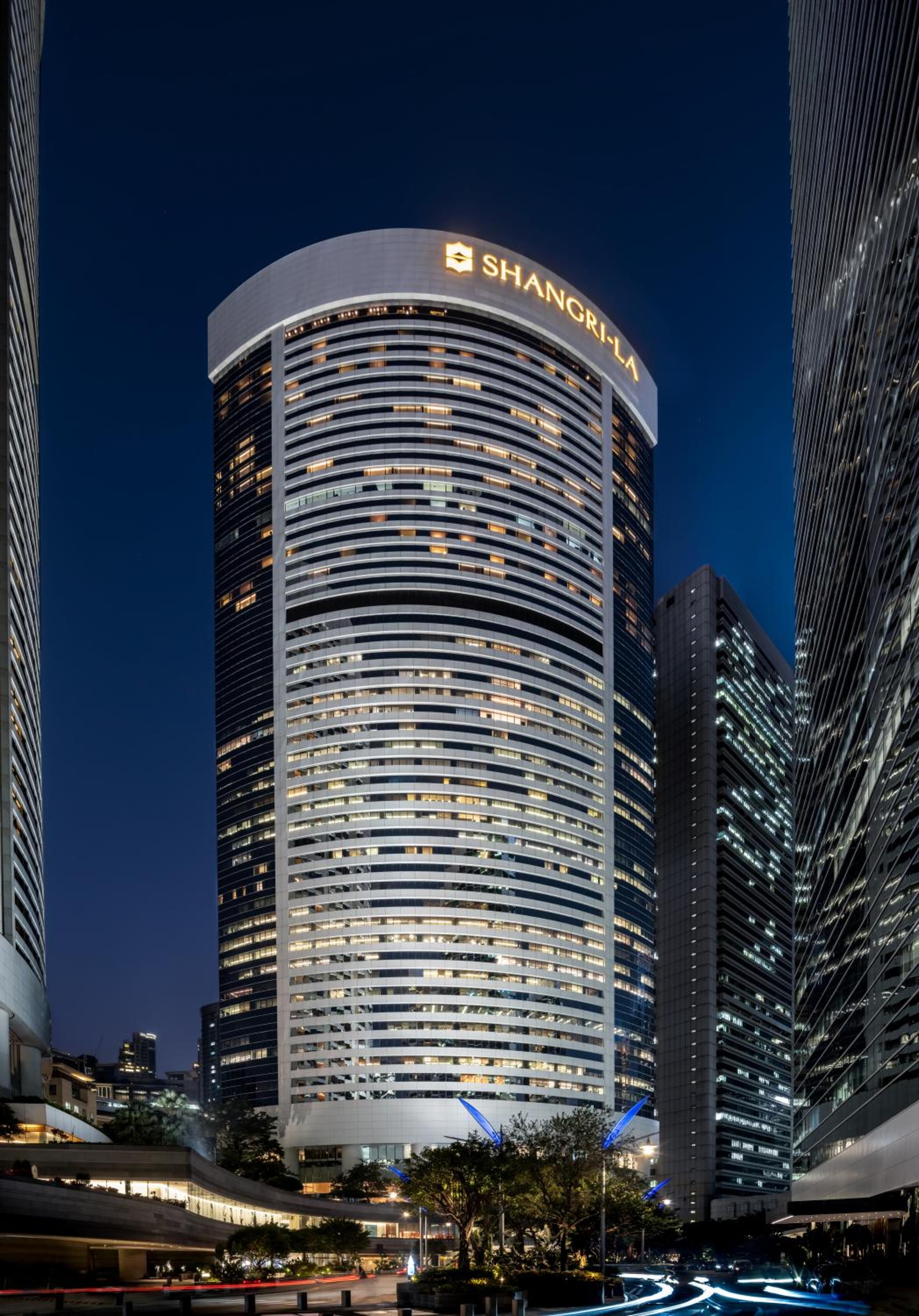 Island Shangri-La, Hong Kong