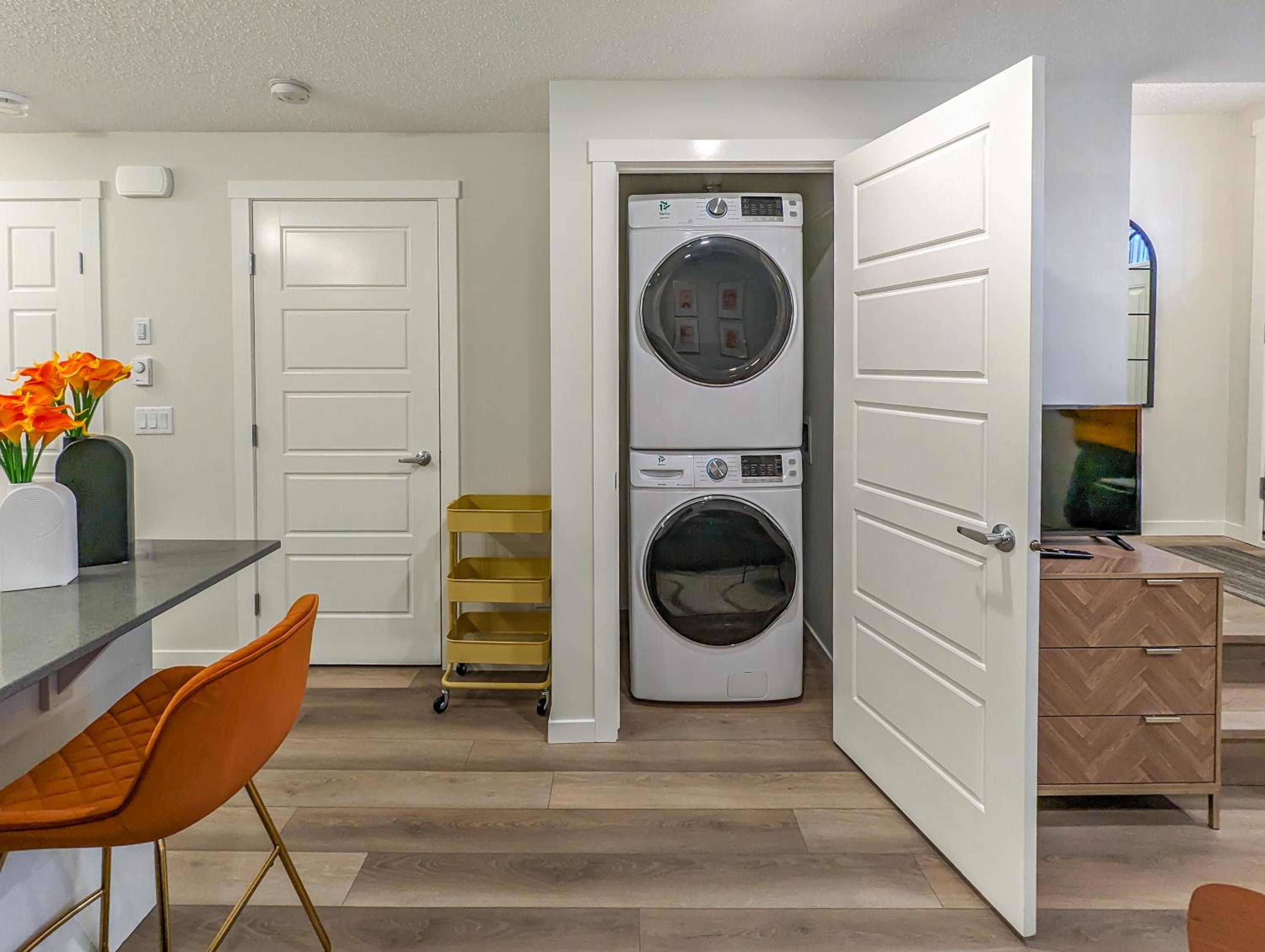 GlobalStay Cranbrook Townhome Suites
