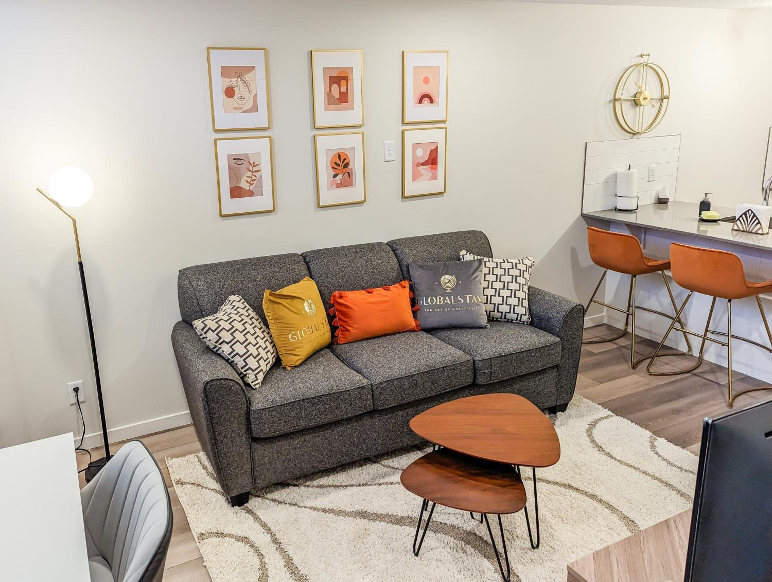 GlobalStay Cranbrook Townhome Suites