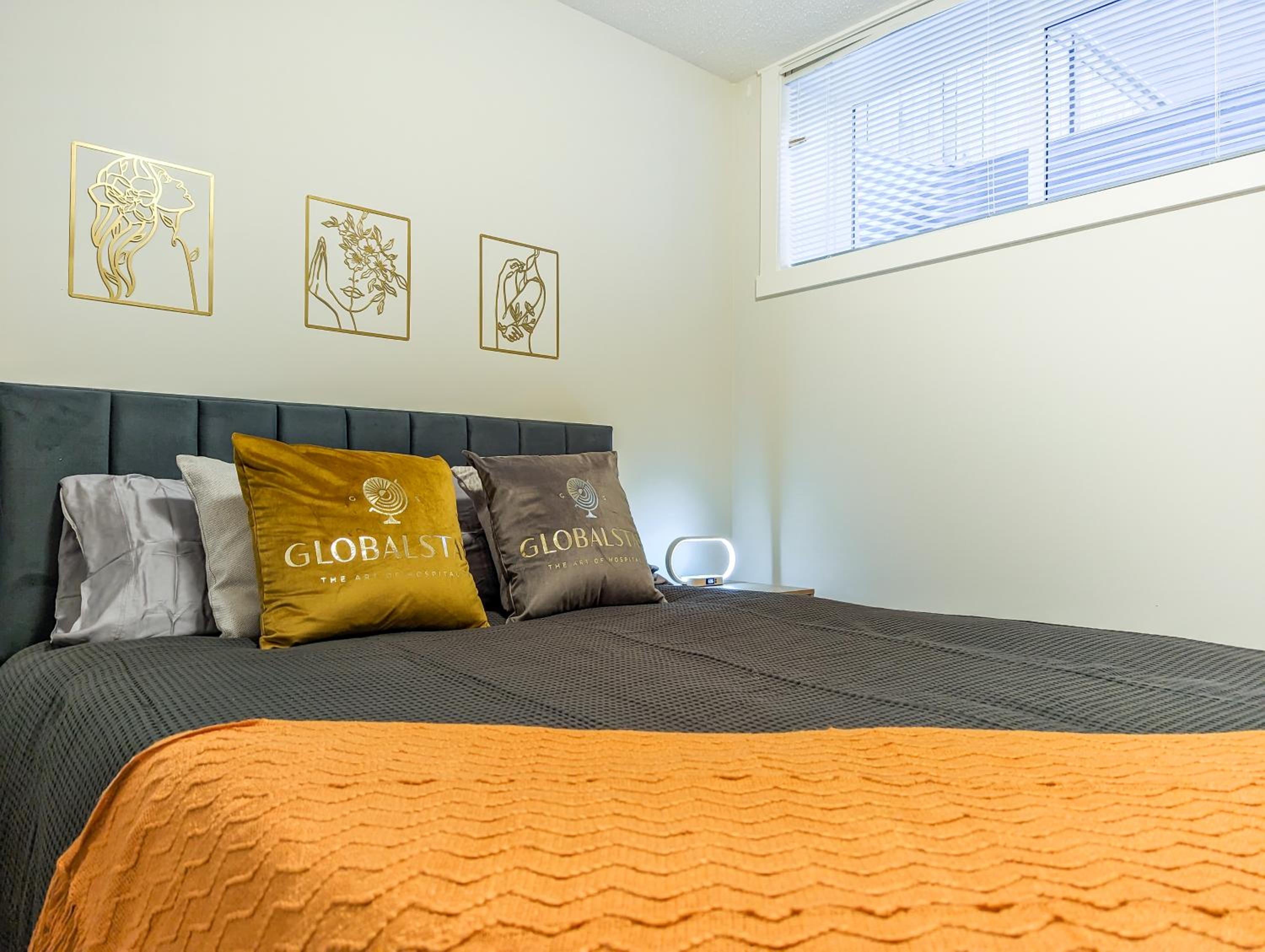 GlobalStay Cranbrook Townhome Suites