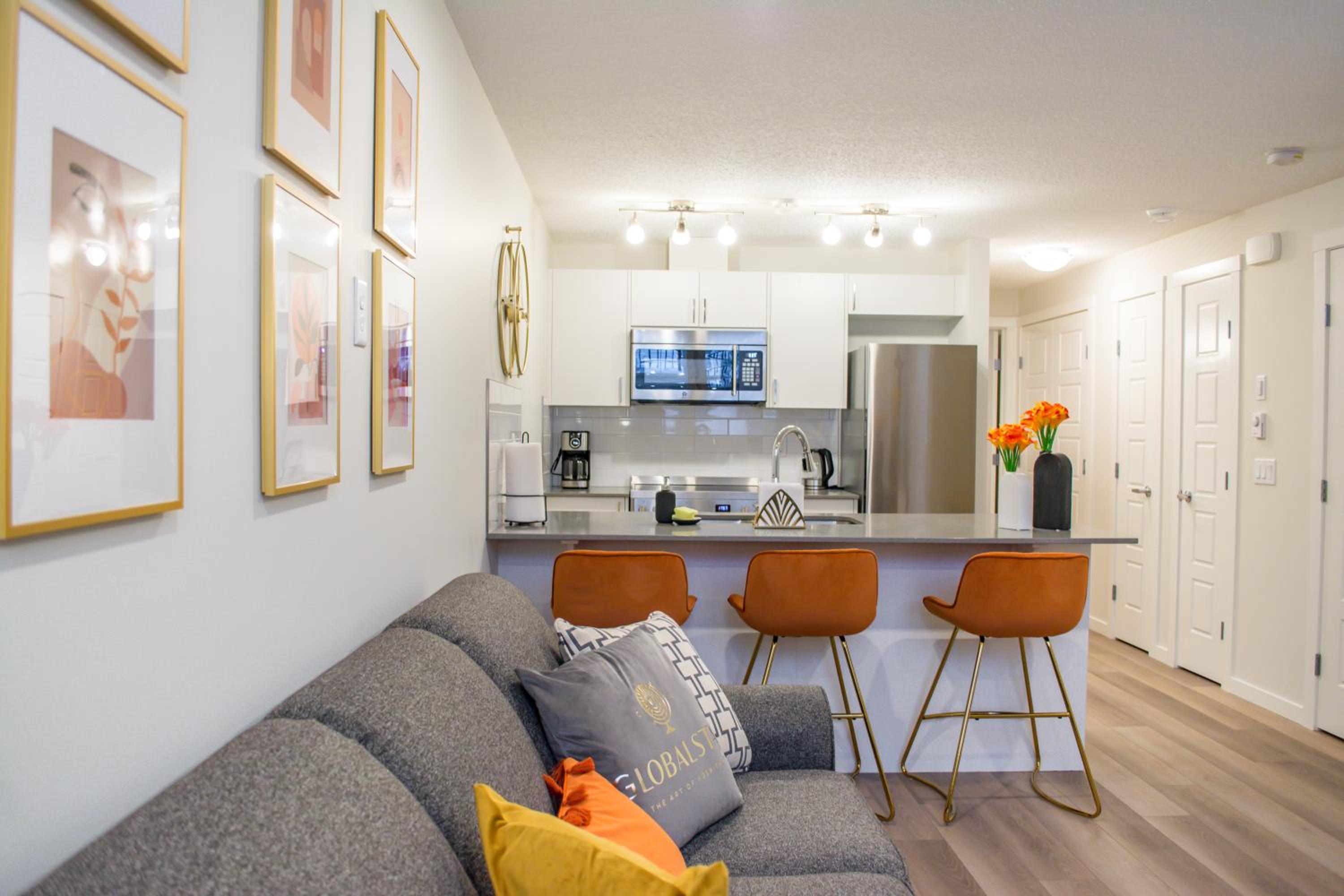 GlobalStay Cranbrook Townhome Suites
