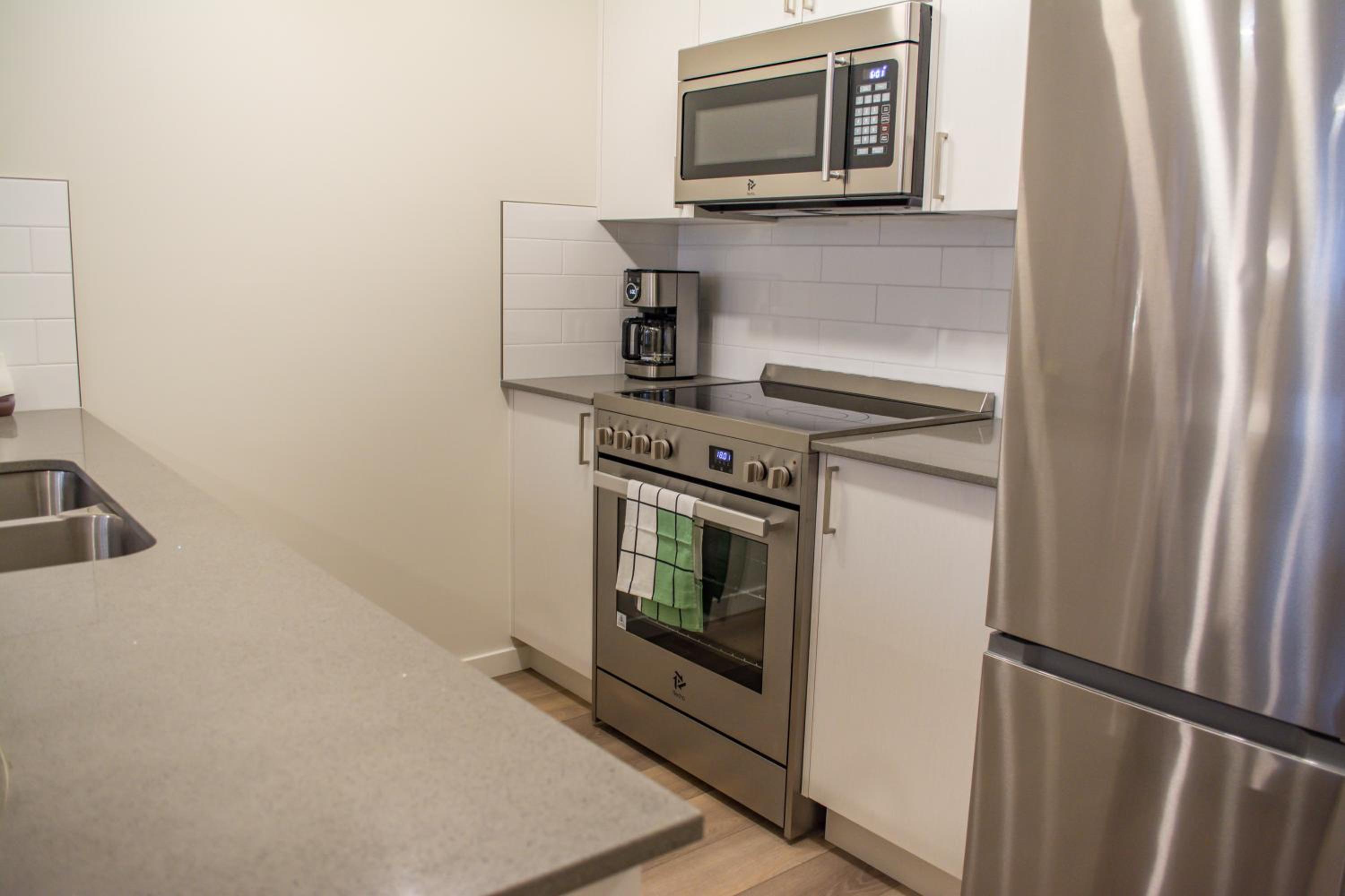 GlobalStay Cranbrook Townhome Suites