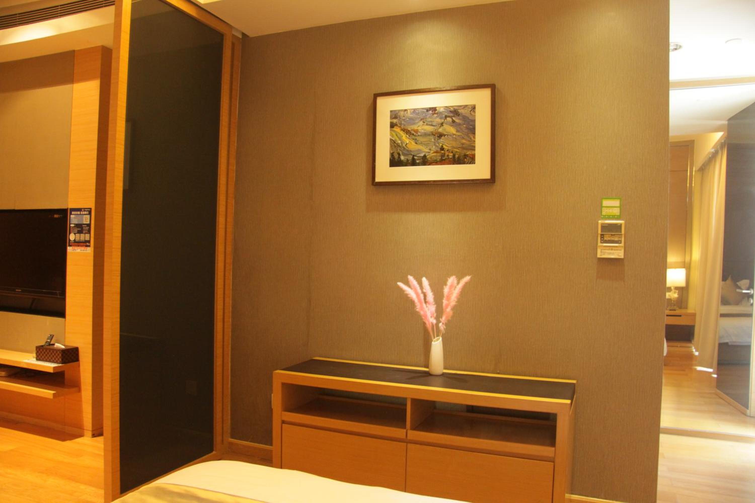 Guangzhou Xing Yi International Apartment - Poly World Branch