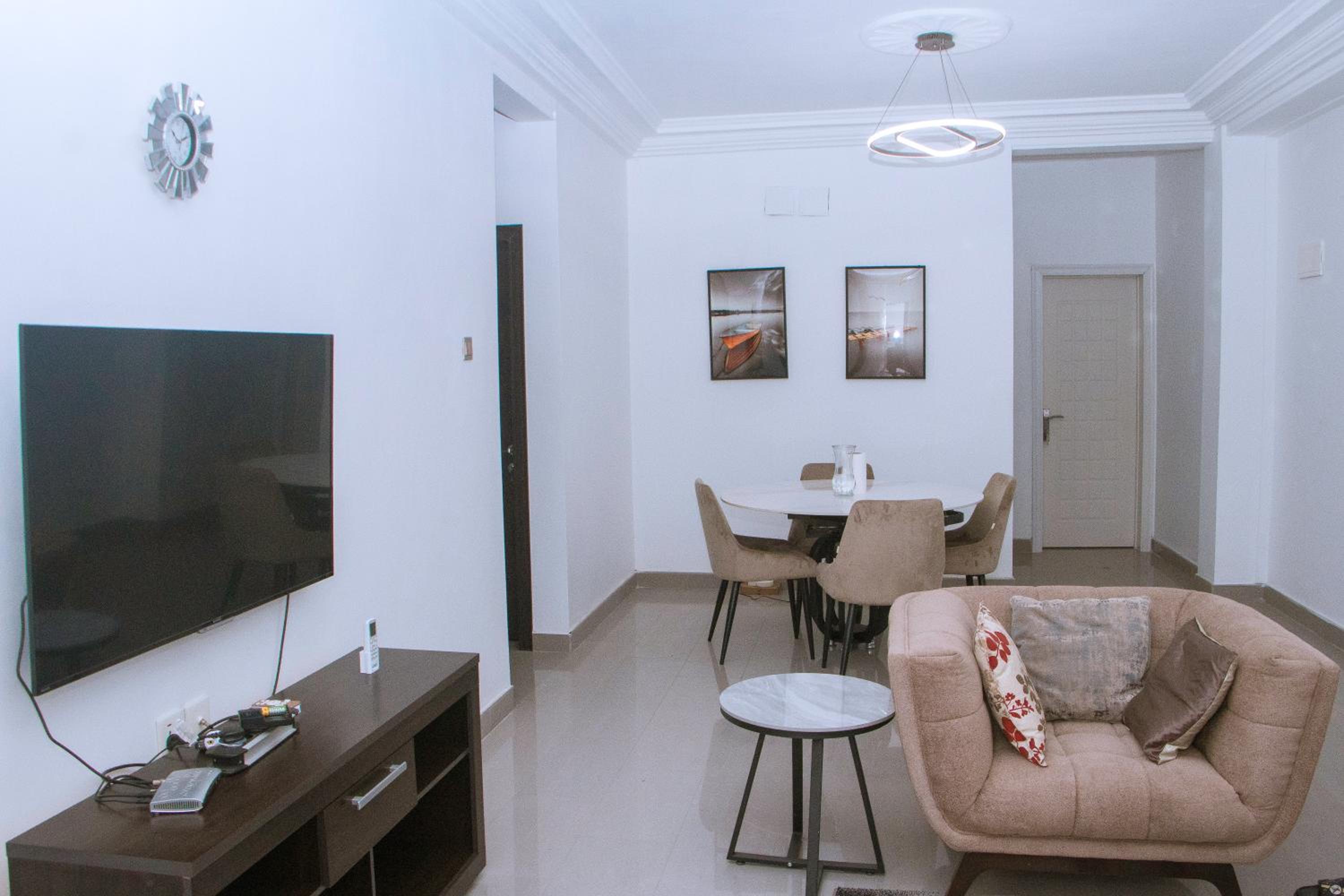 Candide Guest House