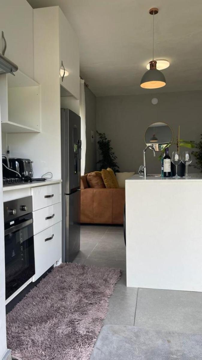 Stunning luxurious studio in Malindela - 2044 view 3