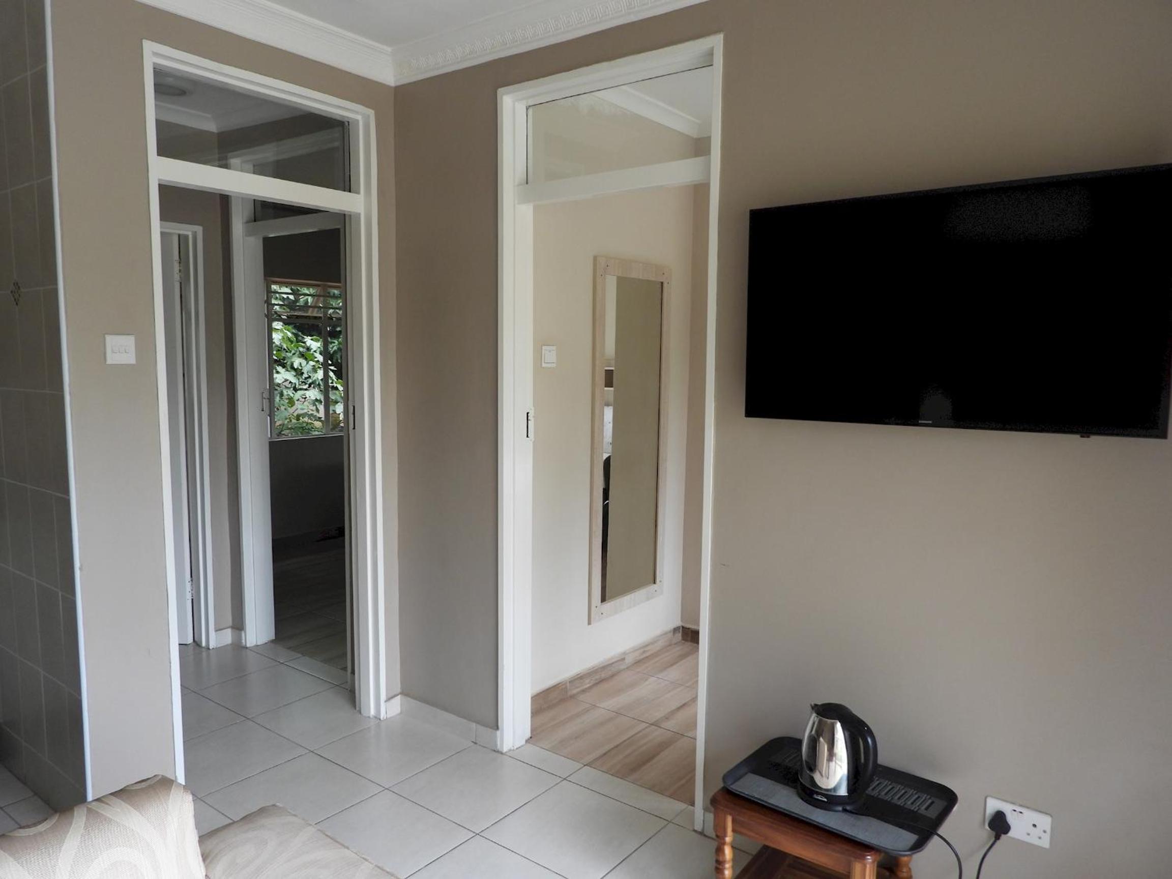 Executive apartment with 2 beds kitchenette - 2072 view 3