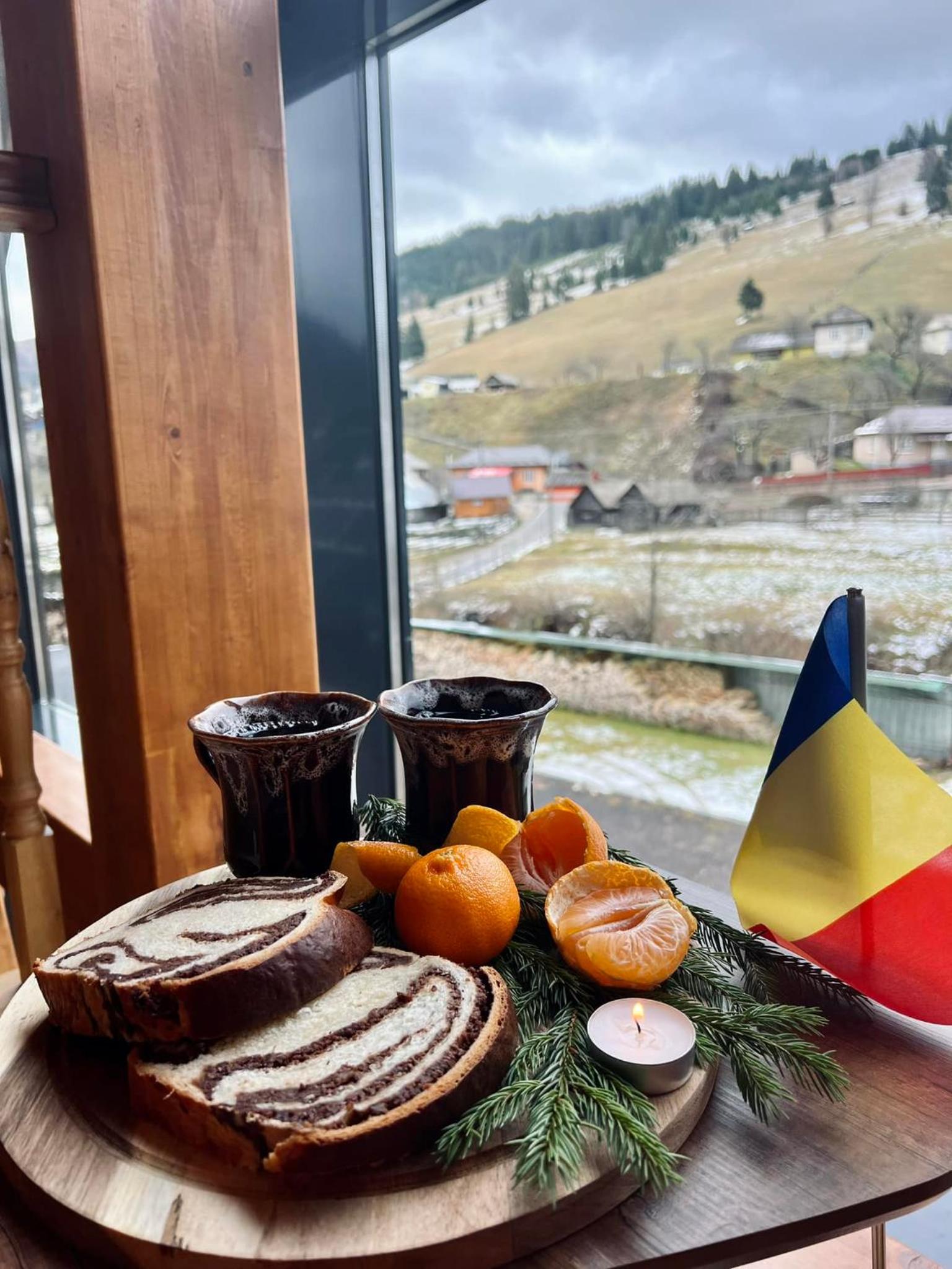 Pensiunea Colț de Rai view 5
