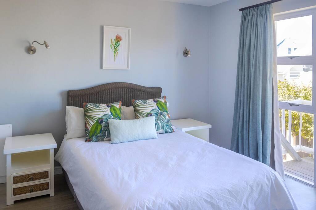 Ibis 1 in Cape St Francis Resort view 4