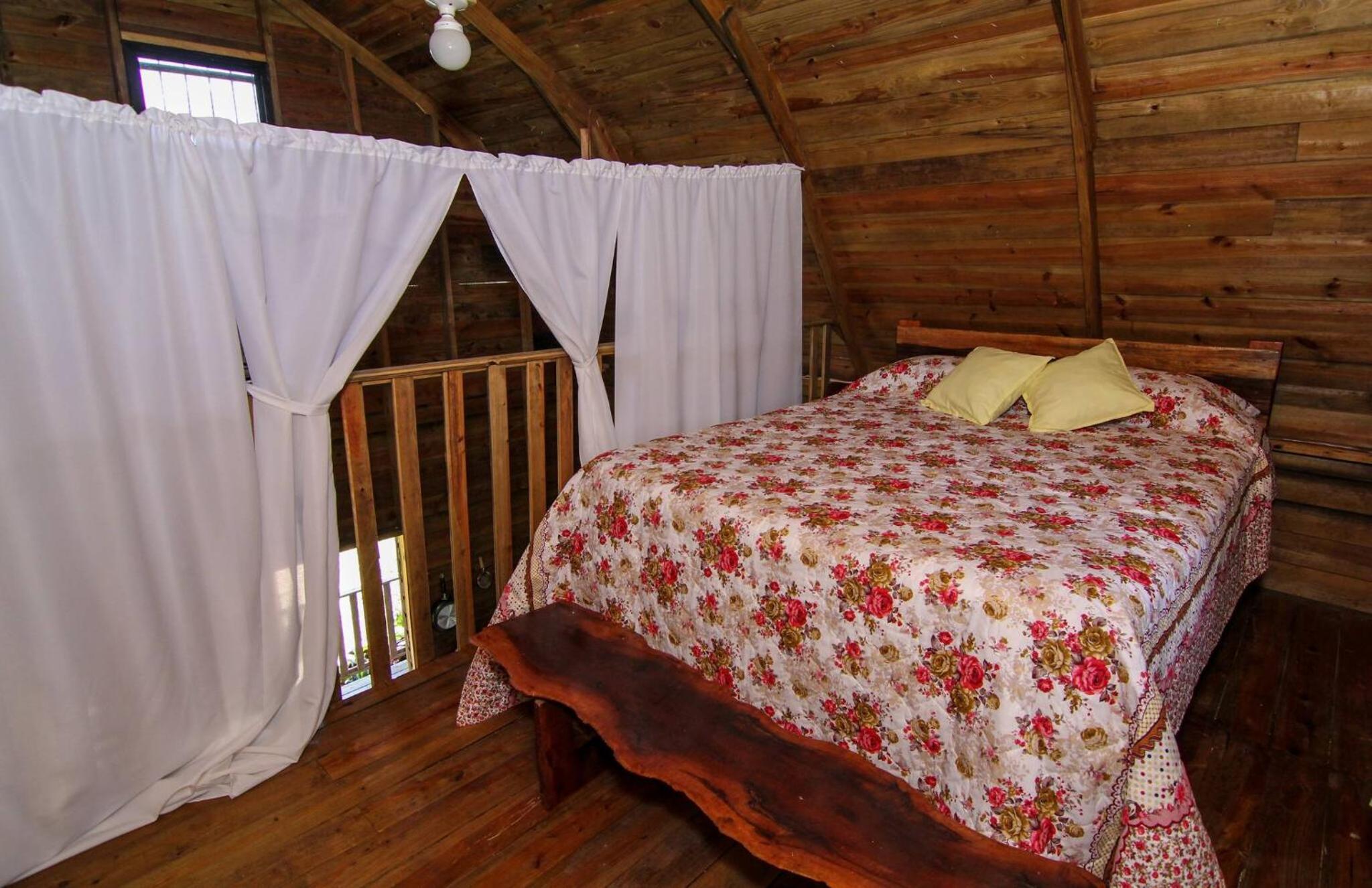 Pilgrims Paradise Cabin 2