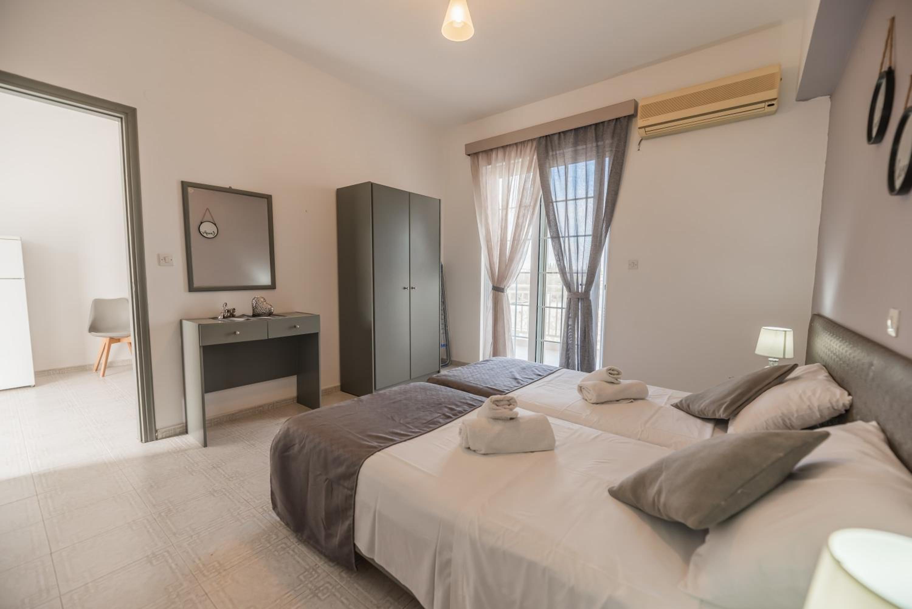 Rhodes Archaggelos Retreat-Nest Among Garden photo 3