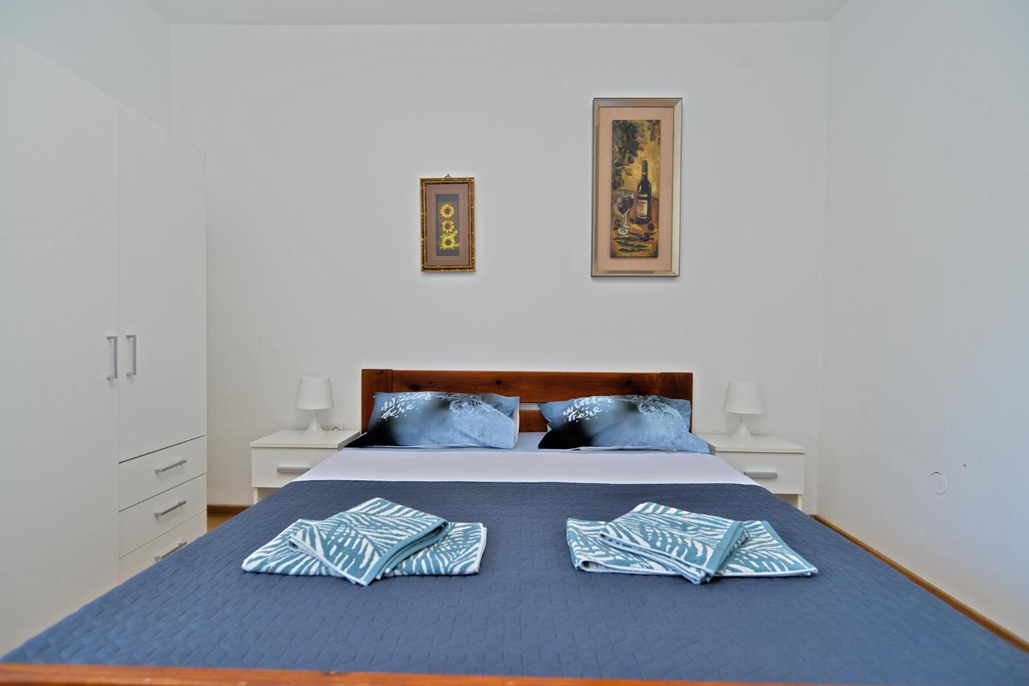 Apartments Medulin 2221 view 4