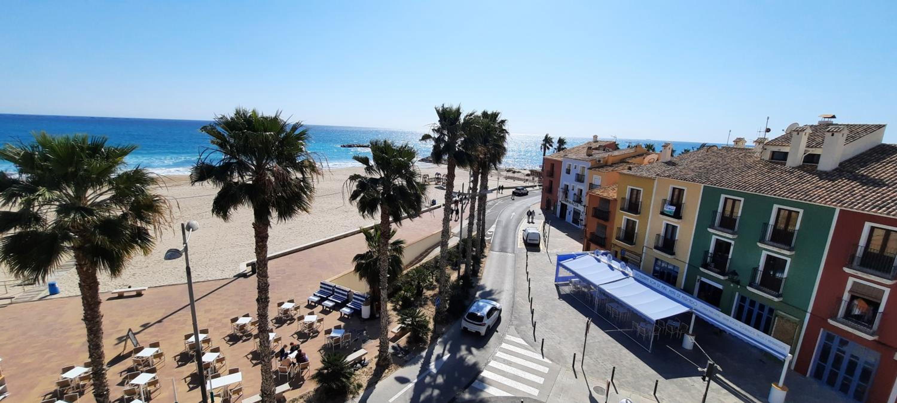 AR28-3, Apartamento con vistas mediterráneo view 3