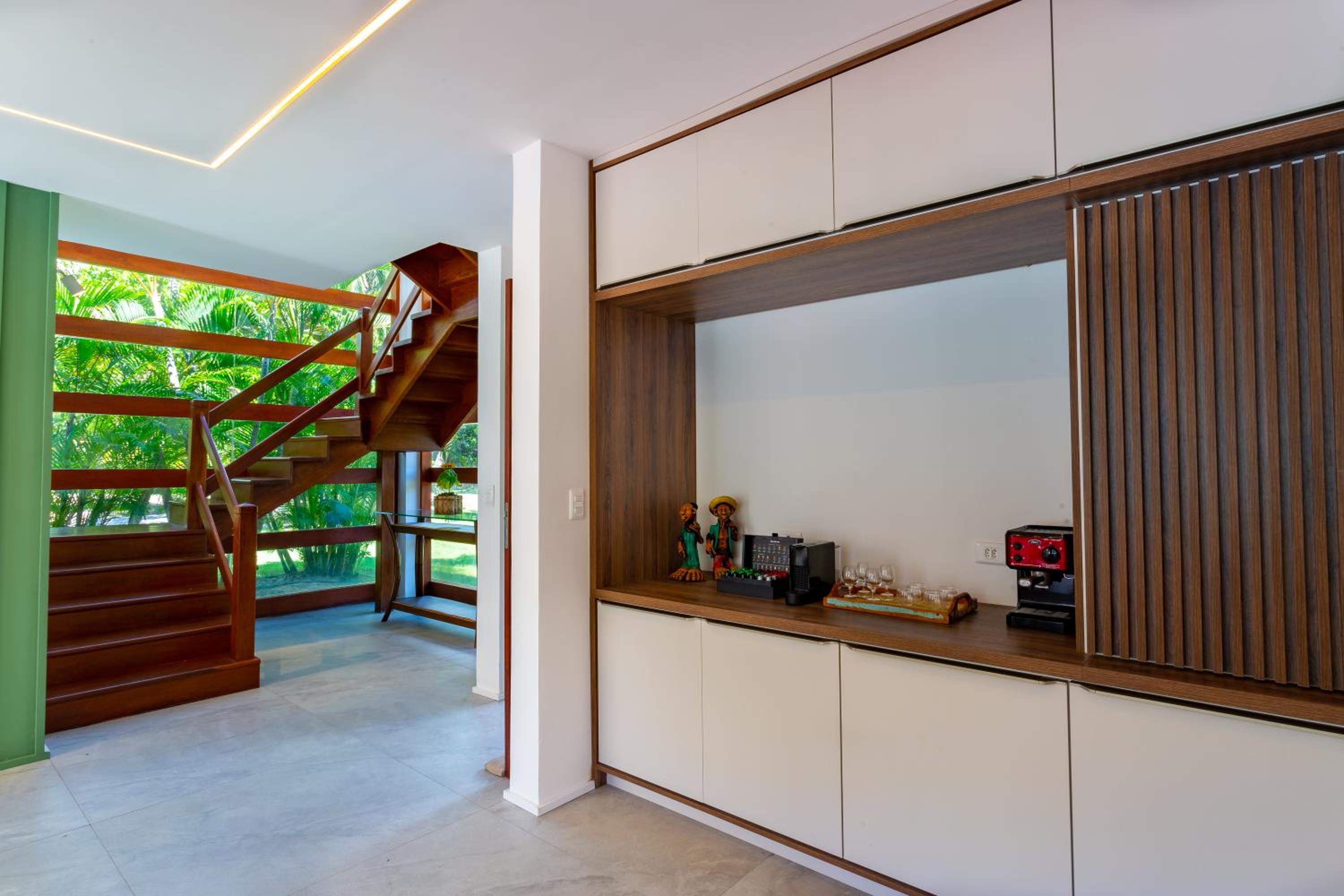 Stunning house with 6 suites in Sauípe