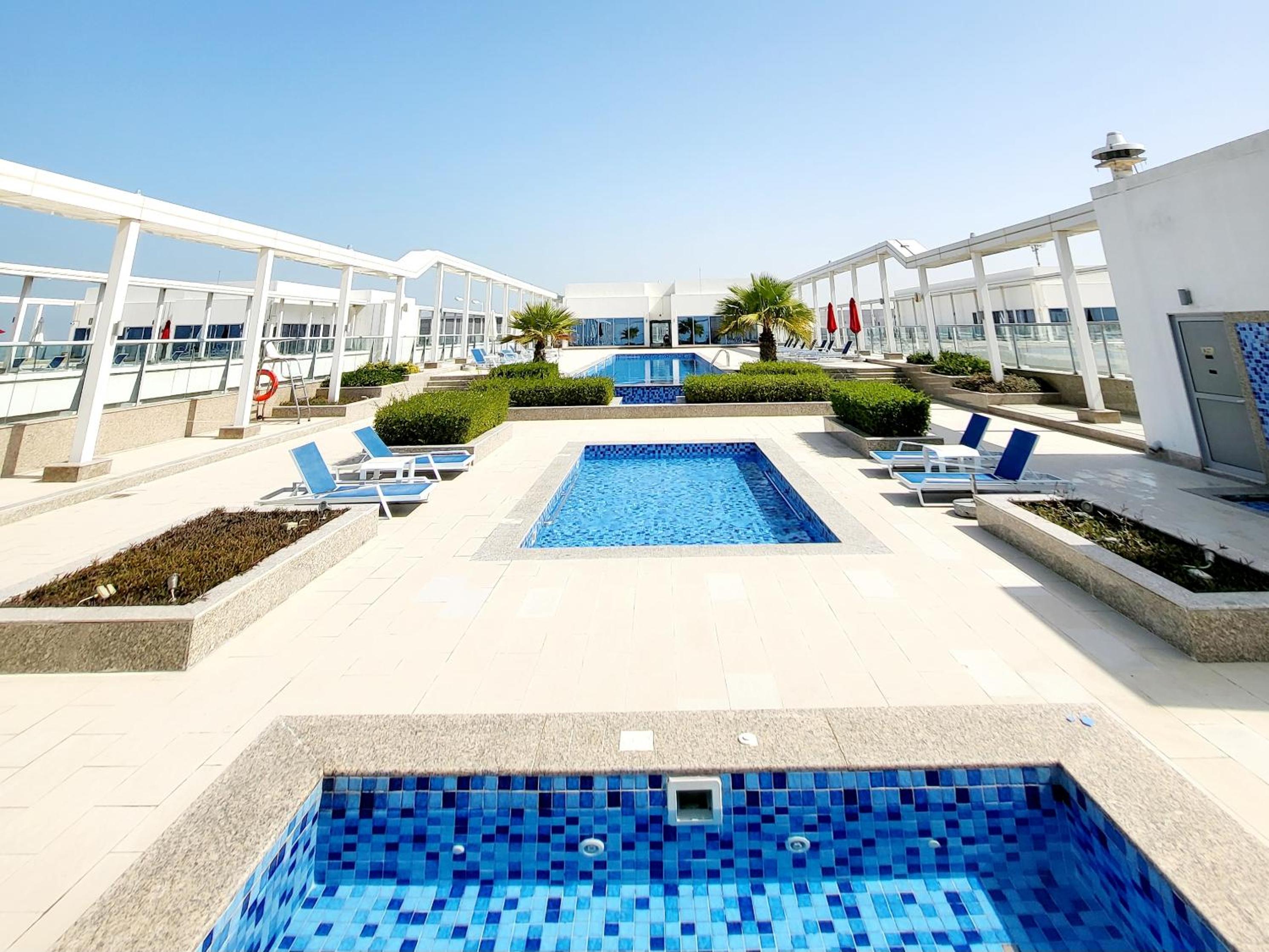 Luxurious Studio Pacific Al Marjan Island - beachfront property