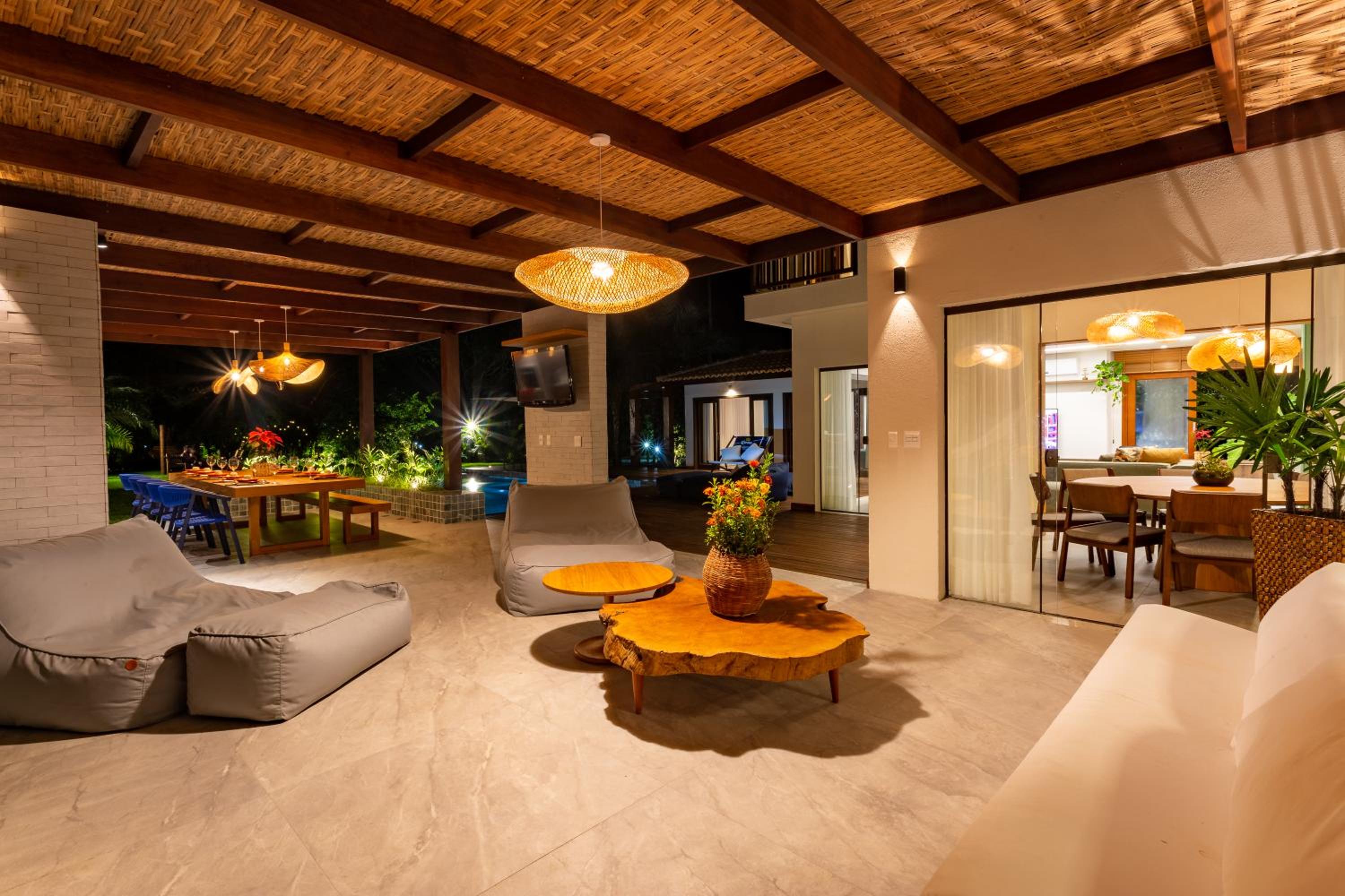 Stunning house with 6 suites in Sauípe