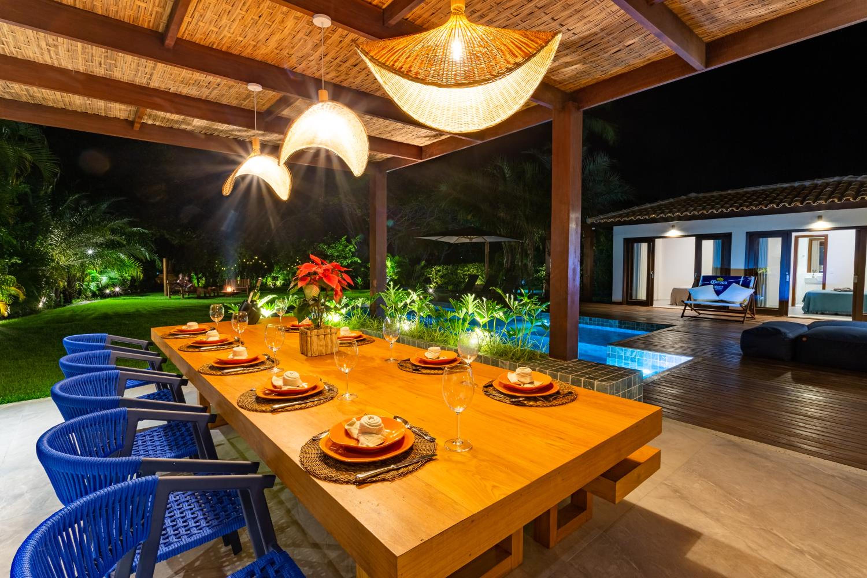 Stunning house with 6 suites in Sauípe