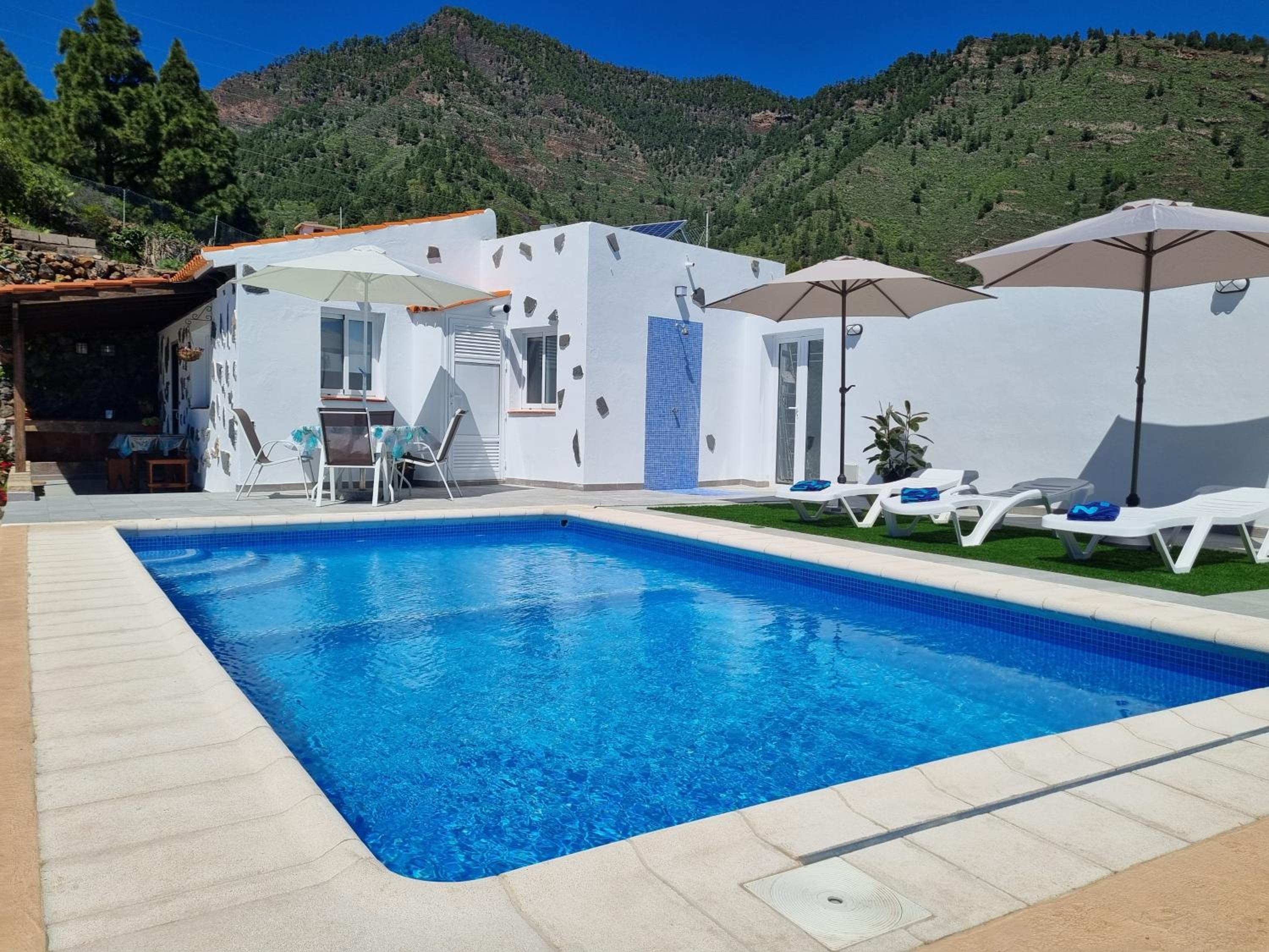Casa Araviña