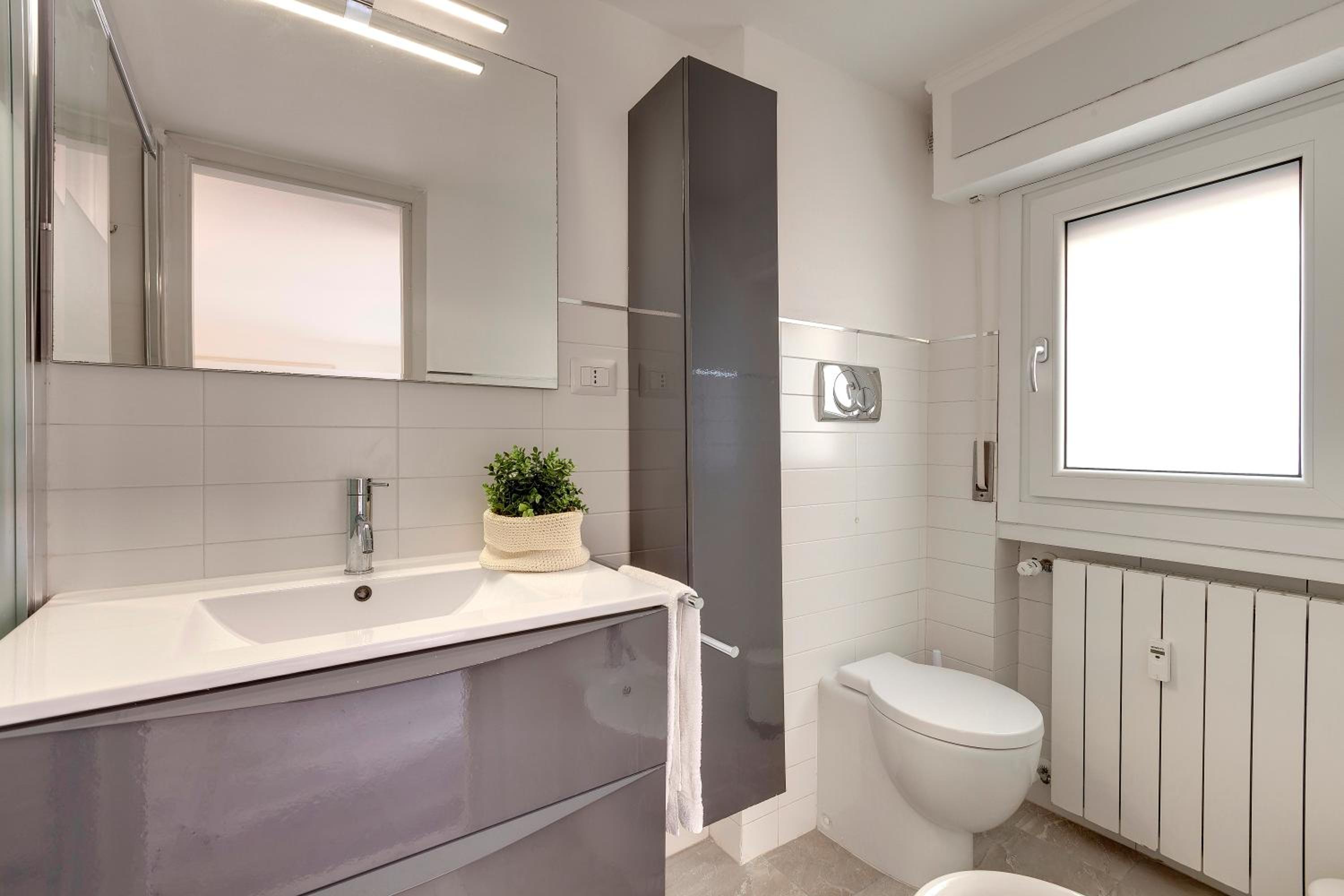 Rachel Apartment by Mamo Florence