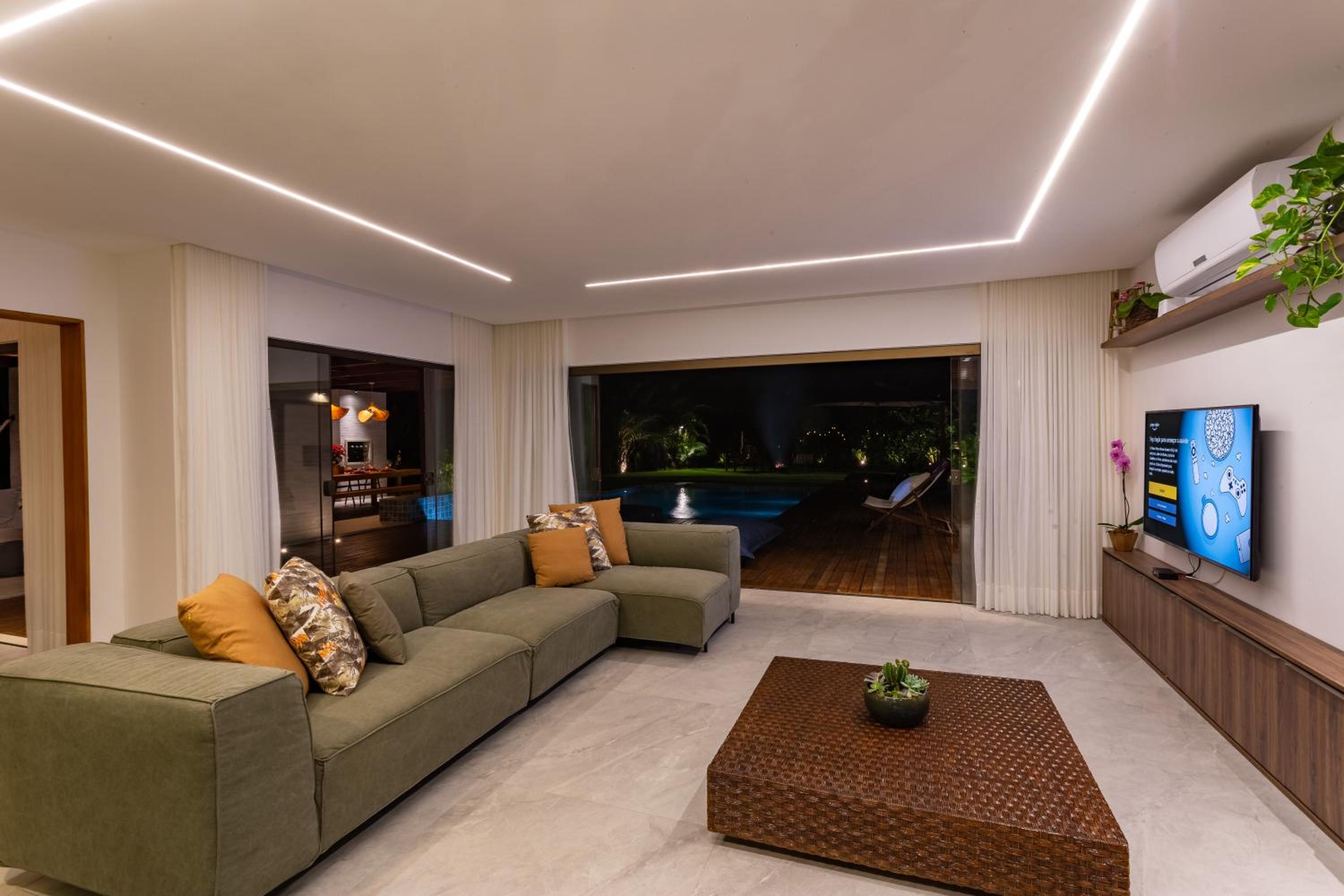 Stunning house with 6 suites in Sauípe