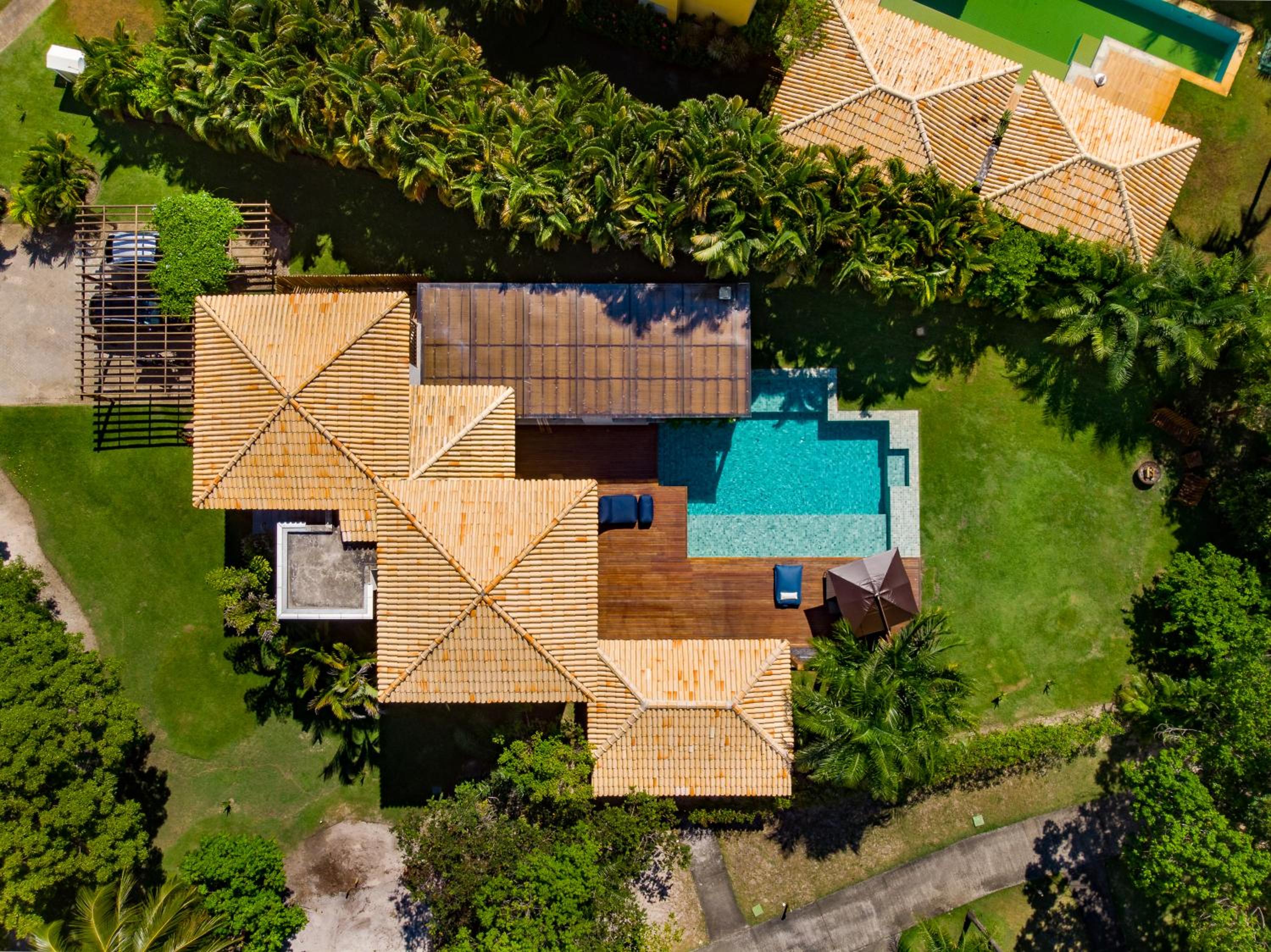Stunning house with 6 suites in Sauípe
