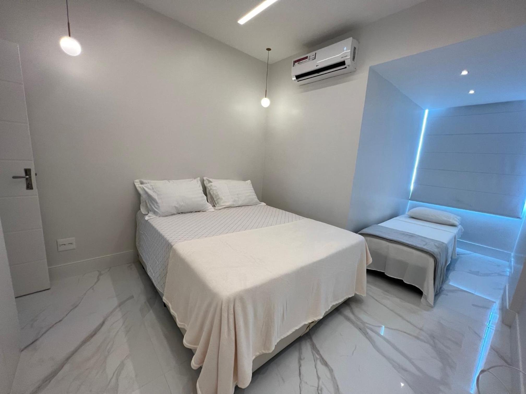 Wonderful 2 bedroom apartment in Copacabana, close to the beach