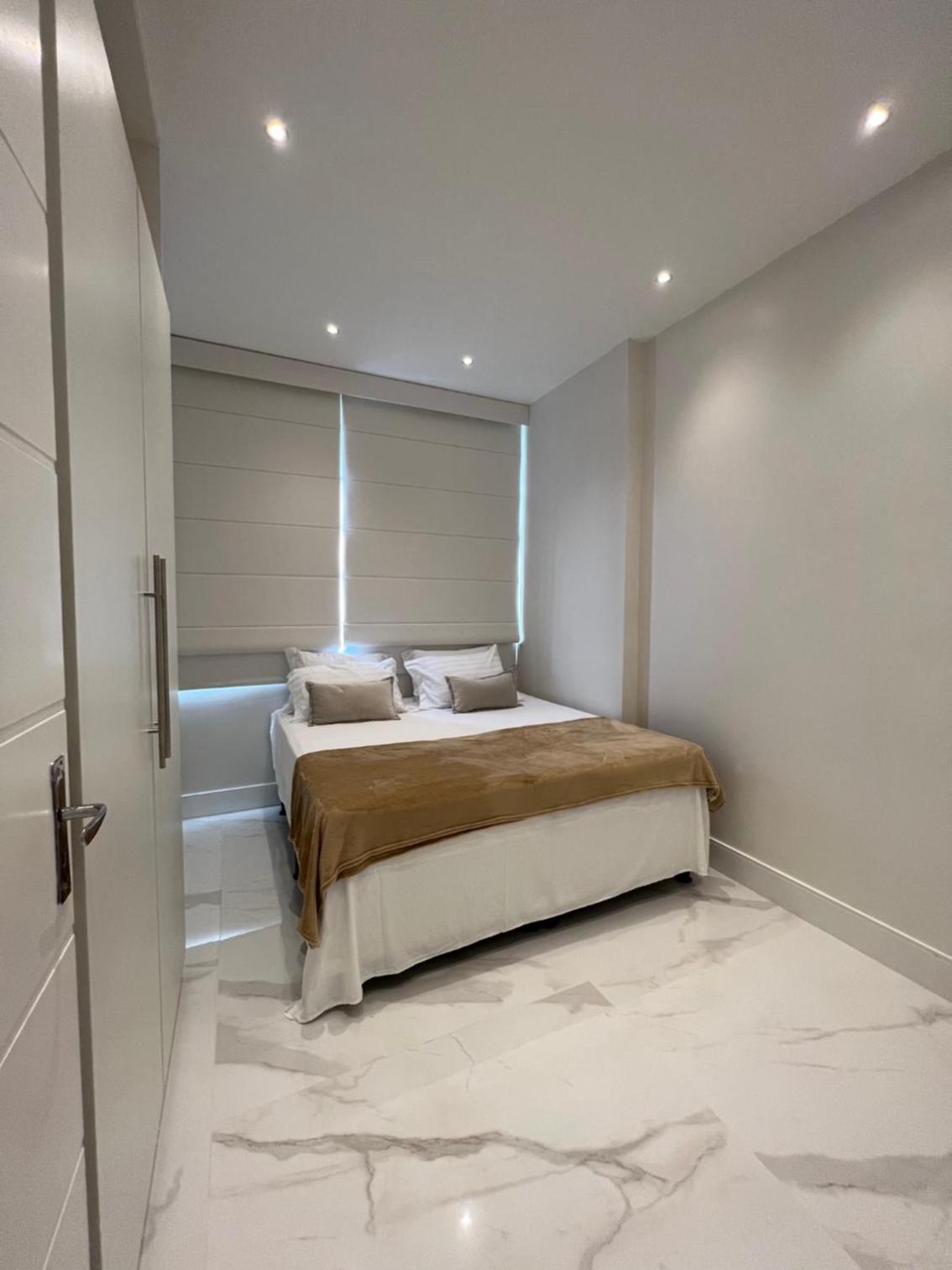Wonderful 2 bedroom apartment in Copacabana, close to the beach