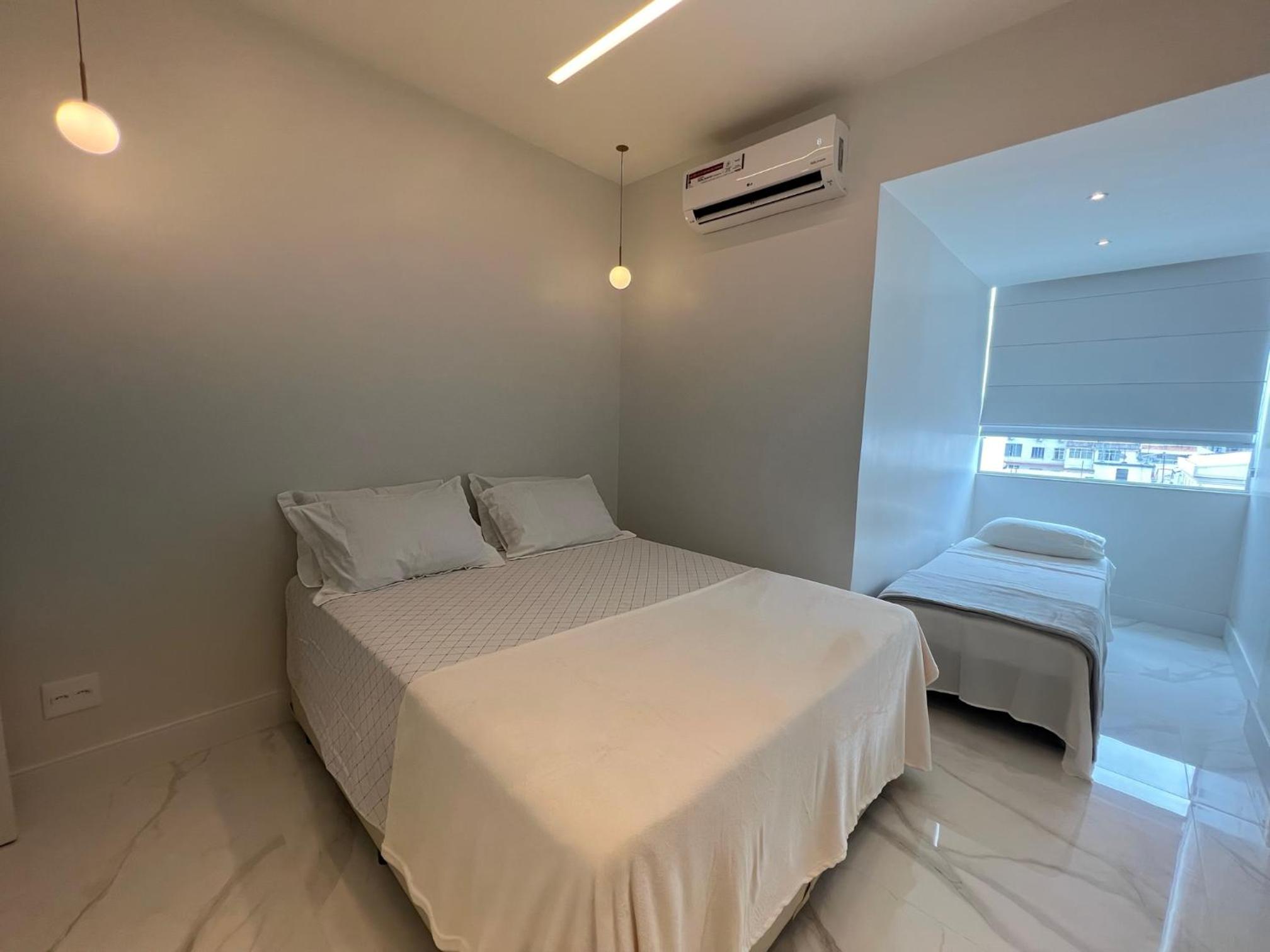 Wonderful 2 bedroom apartment in Copacabana, close to the beach